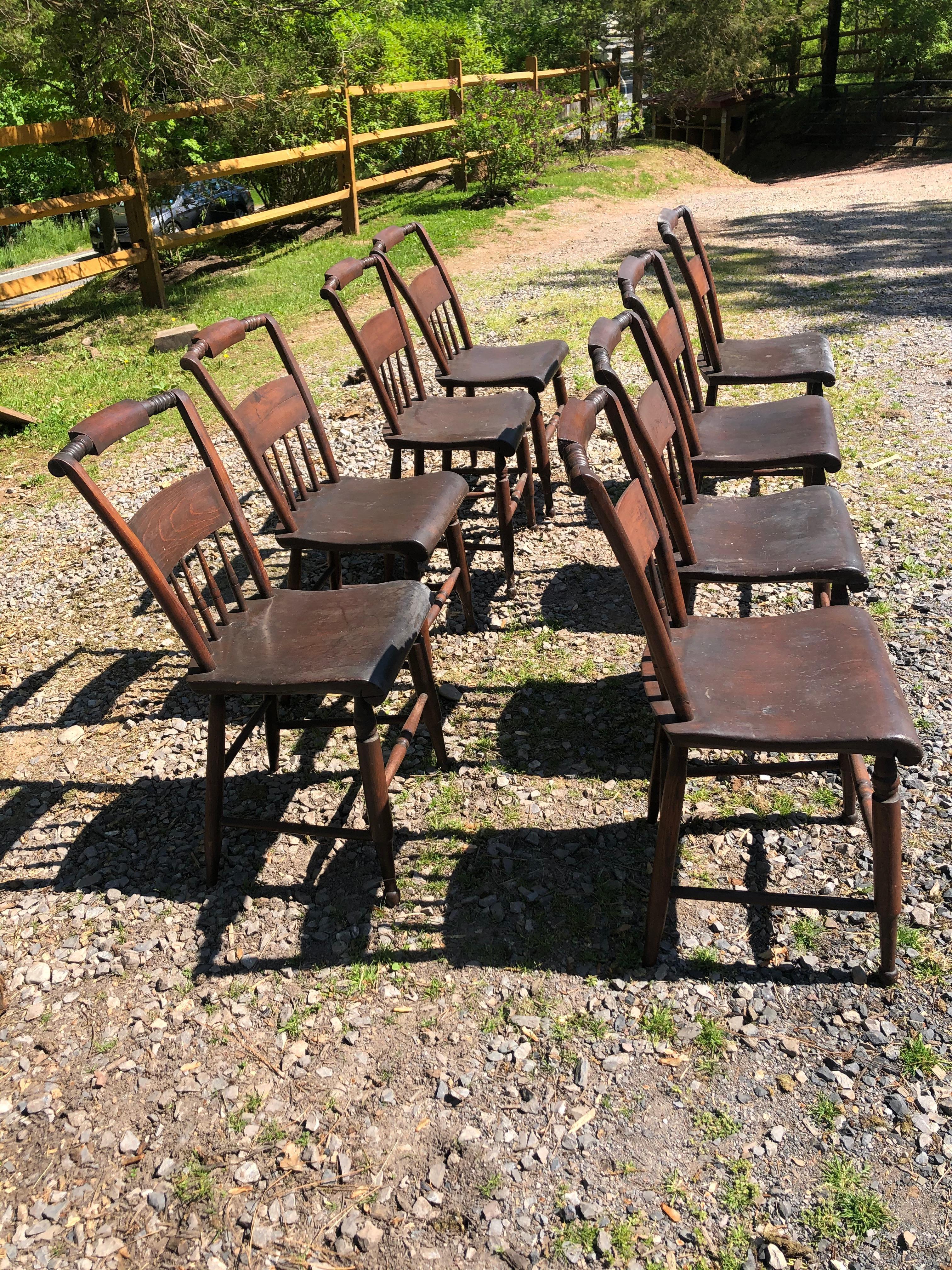 Charming Set of 8 Farmhouse Vintage Side Dining Chairs with Spindles In Good Condition In Hopewell, NJ