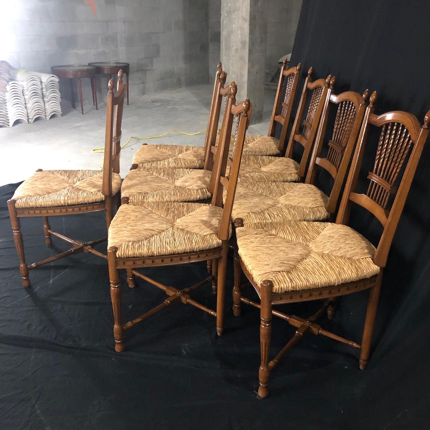 Charming Set of 8 French Walnut Wheat Sheaf Dining Chairs with Rush Seats In Good Condition In Hopewell, NJ