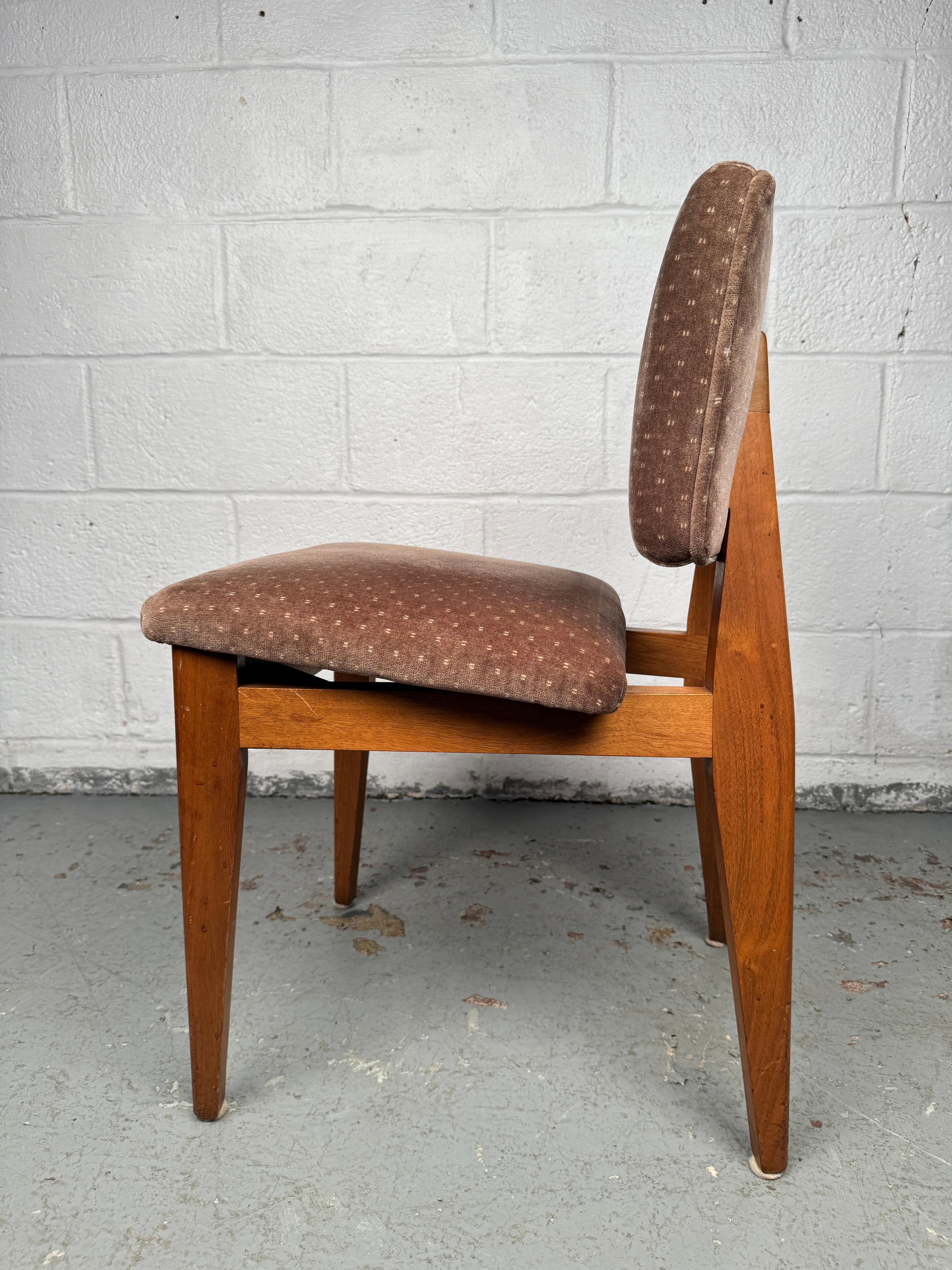 Charming Set of Eight Mid-Century Dining Chairs For Sale 6