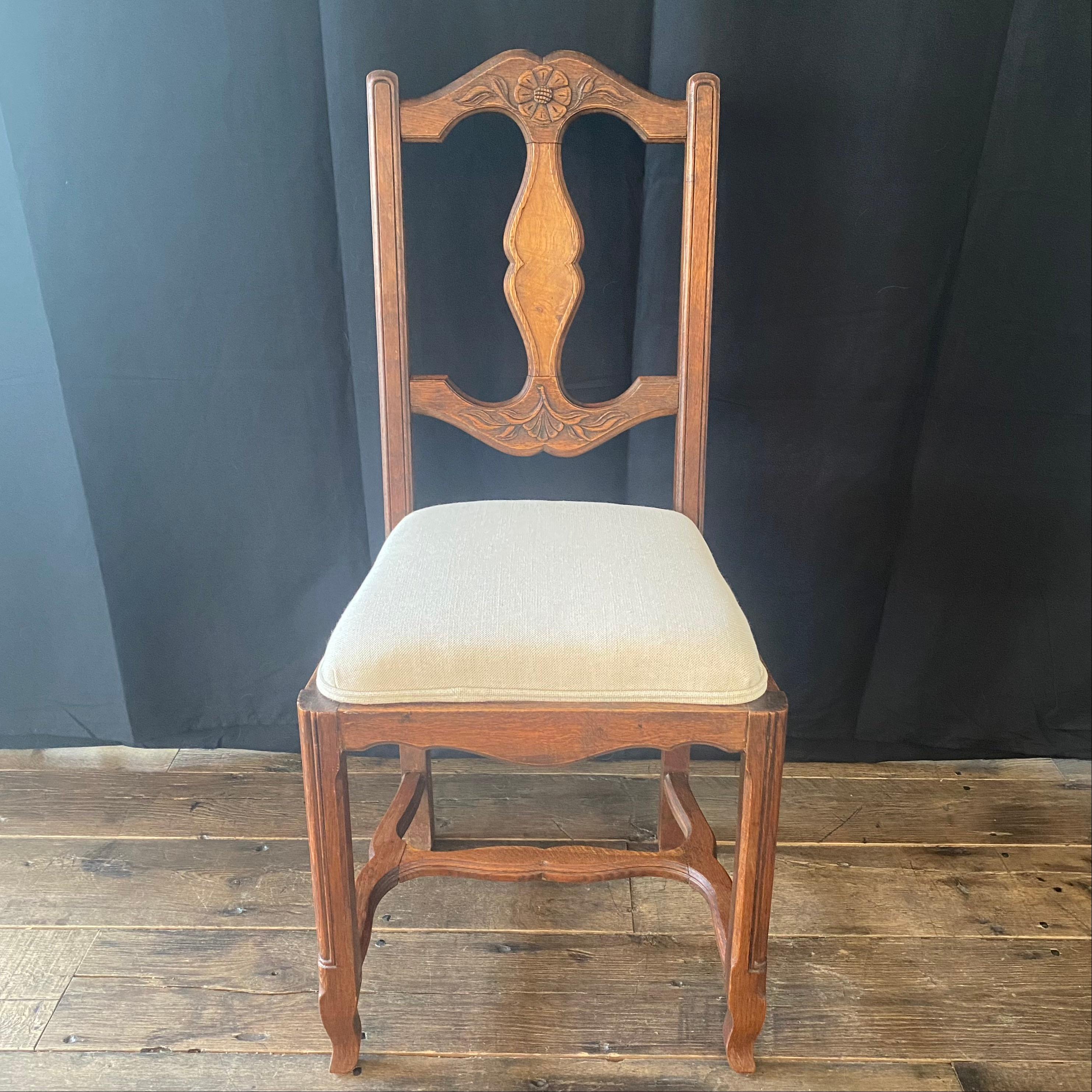 Charming Set of Six Country French Provincial Hand Carved Antique Oak Chairs In Good Condition In Hopewell, NJ