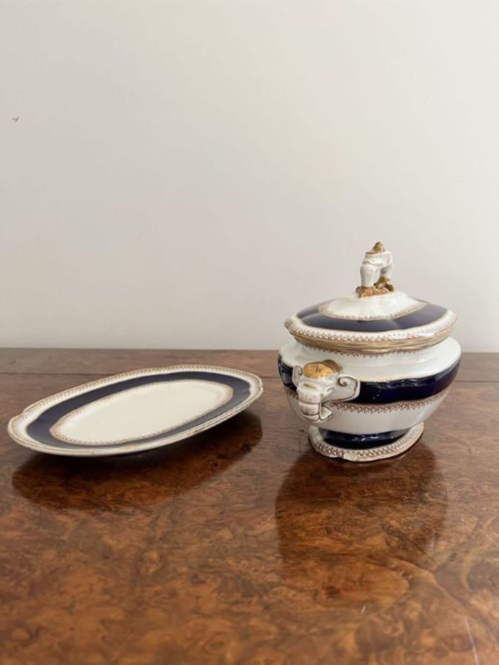 Ceramic Charming set of three Antique Royal Worcester tureens  For Sale