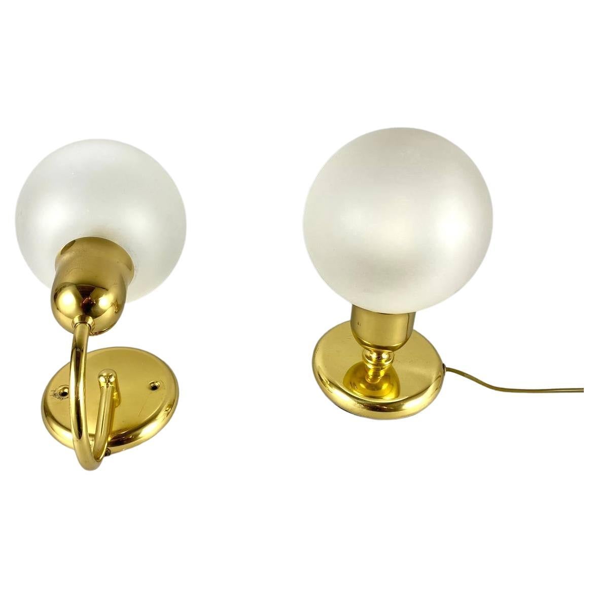 Charming Set of Wall Sconce and Table Lamp in Milk Glass and Gilt Brass, Vintage For Sale