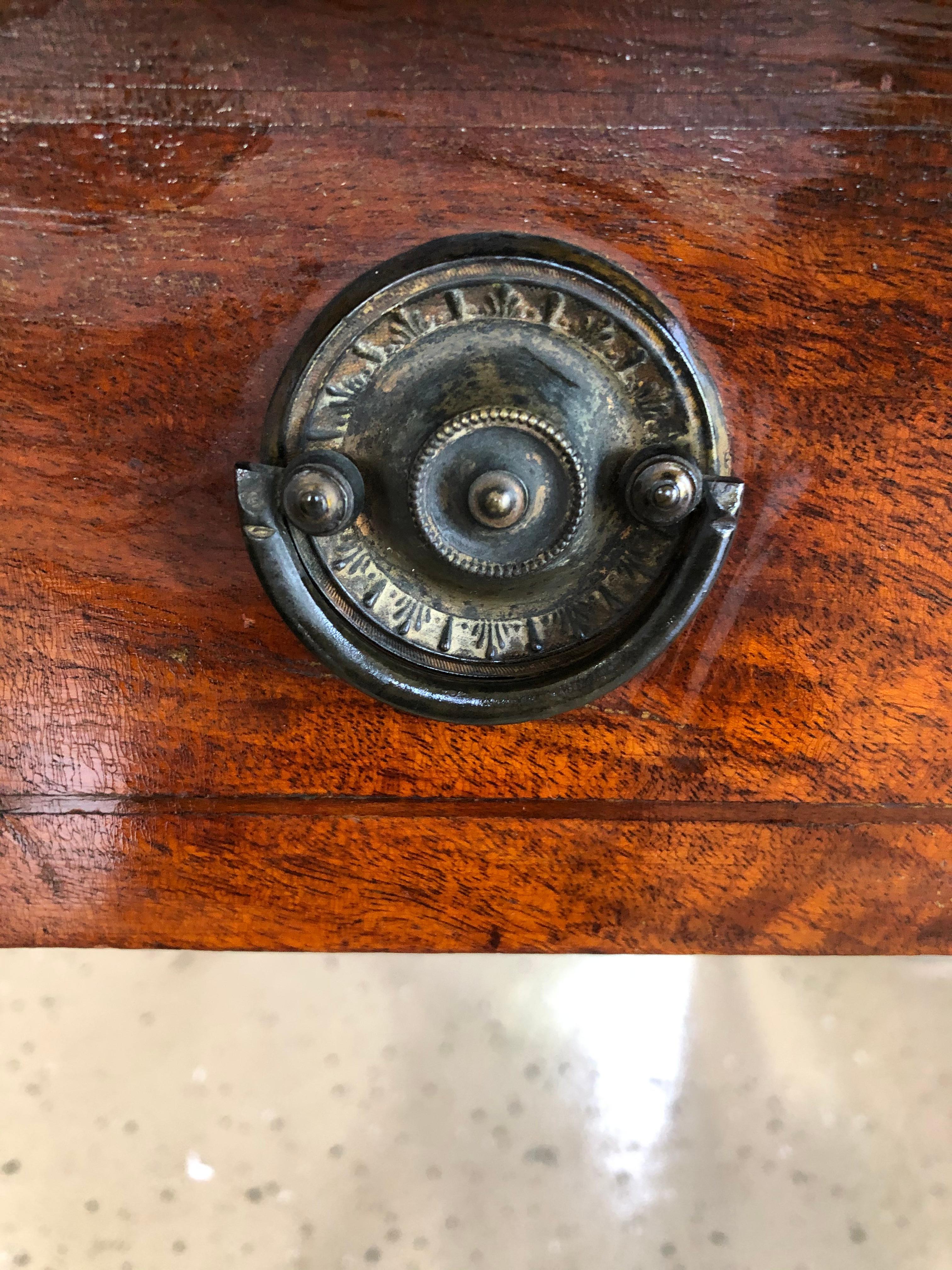 Charming Sheraton Pembroke Dropleaf Side Table 2