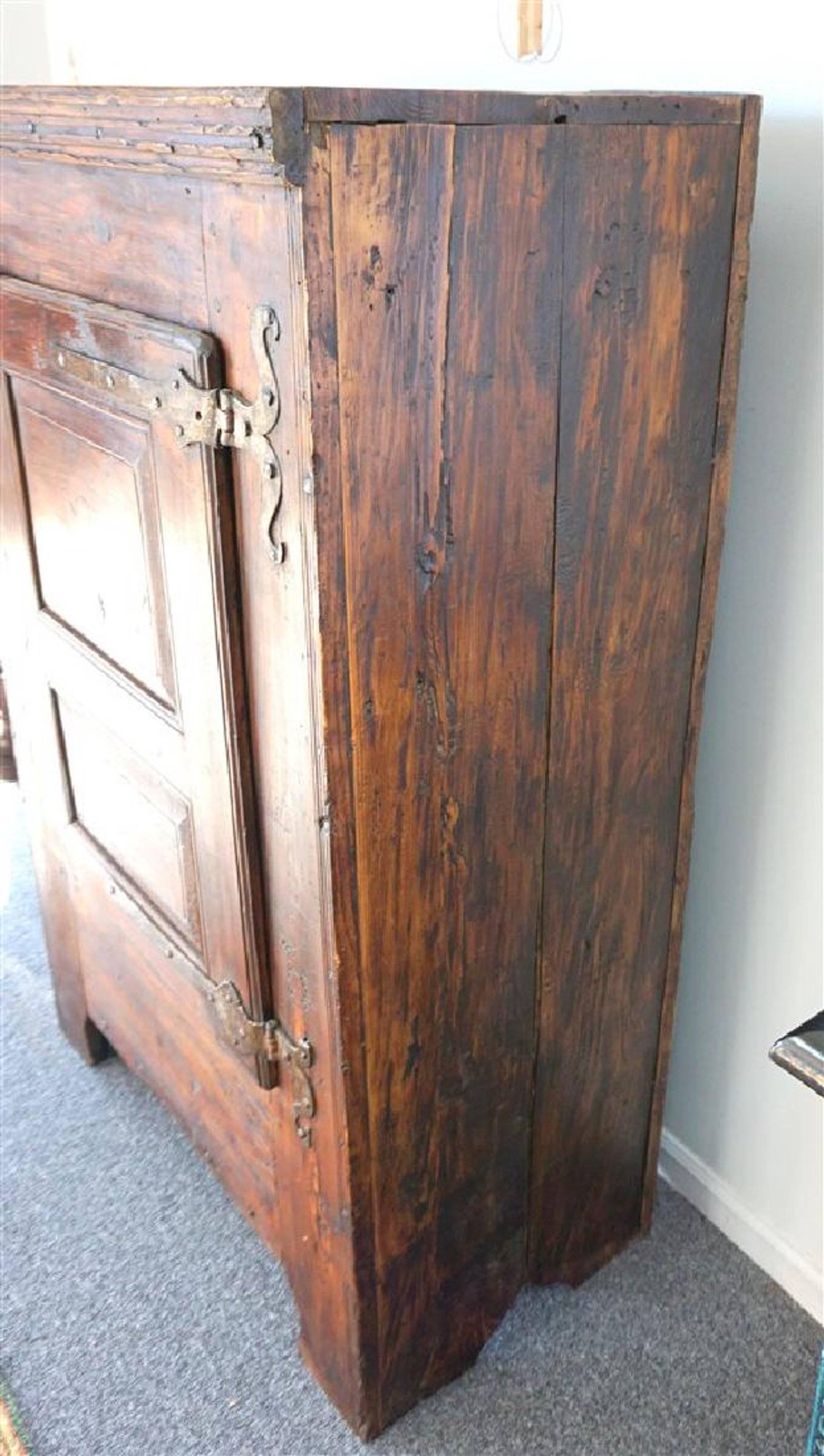 Late 18th Century Charming Small 18th Century French Provincial Rustic Cupboard