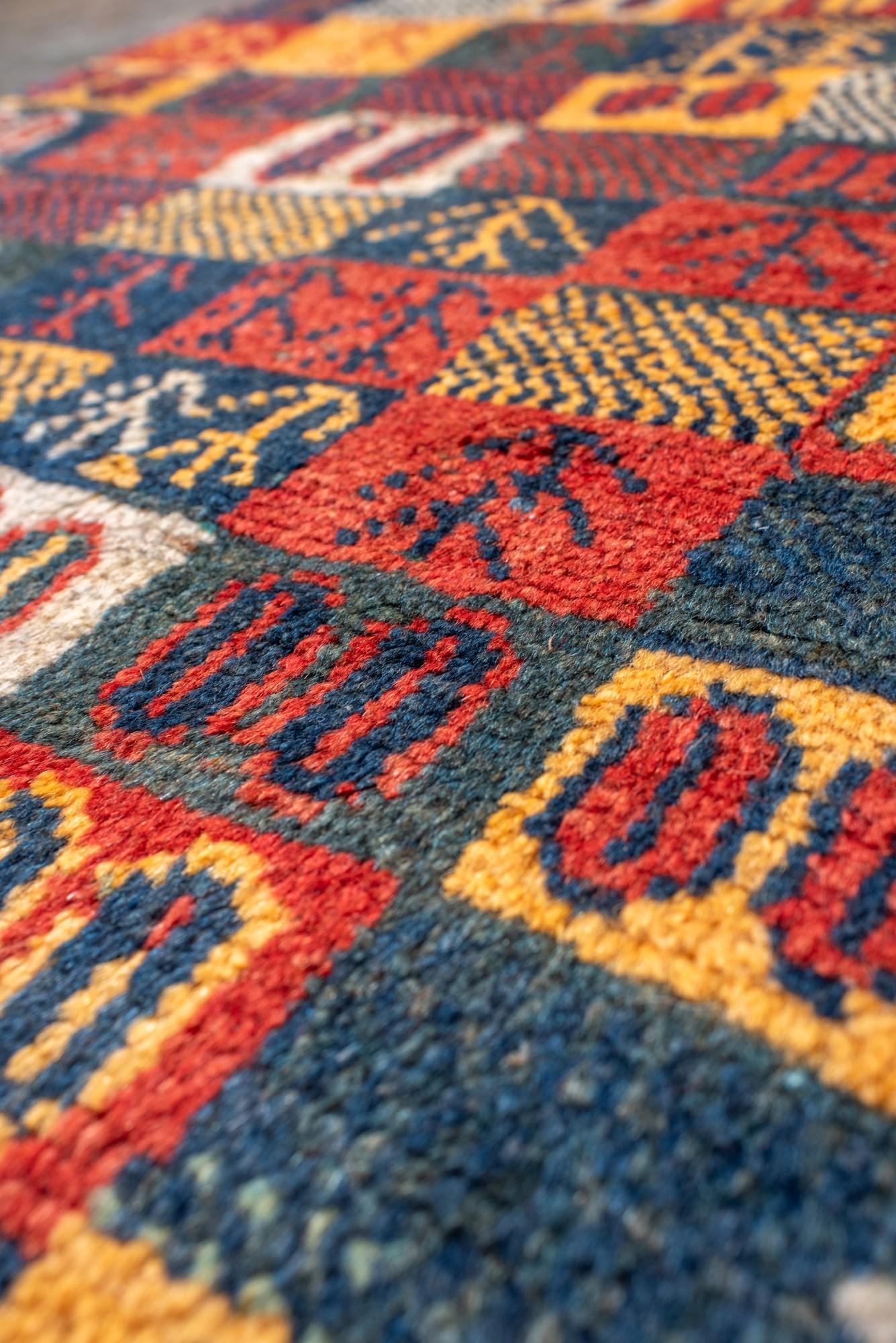 Charming Small-Scale Gabbeh Rug with Tree of Life Motifs In Excellent Condition For Sale In New York, NY