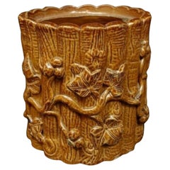 Charming Small Terra Cotta Flower Pot with Vineyard Design - 2Y157