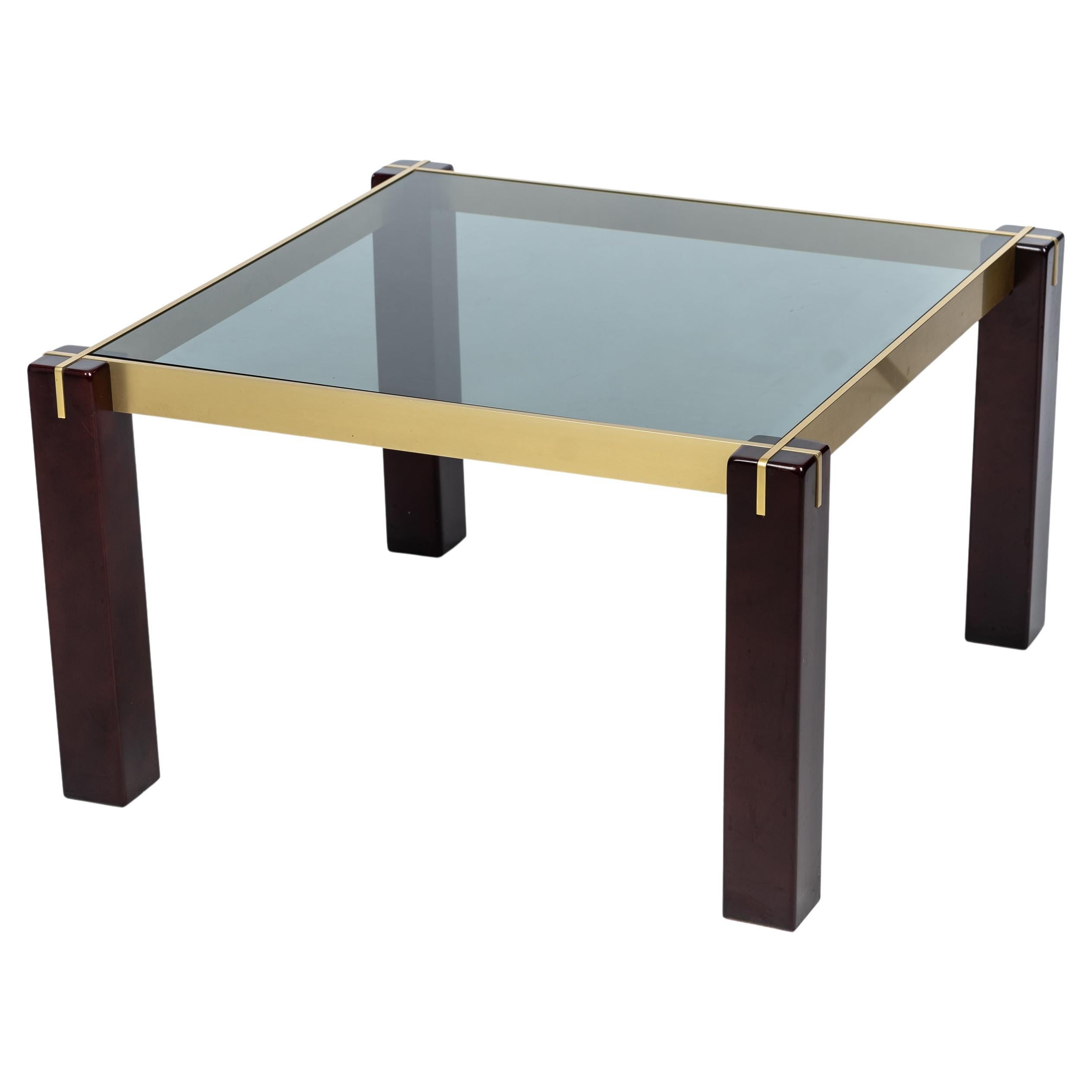 Tavolino quadrato di charme, ottone, legno, vetro fumé, anni '60, Italia in vendita