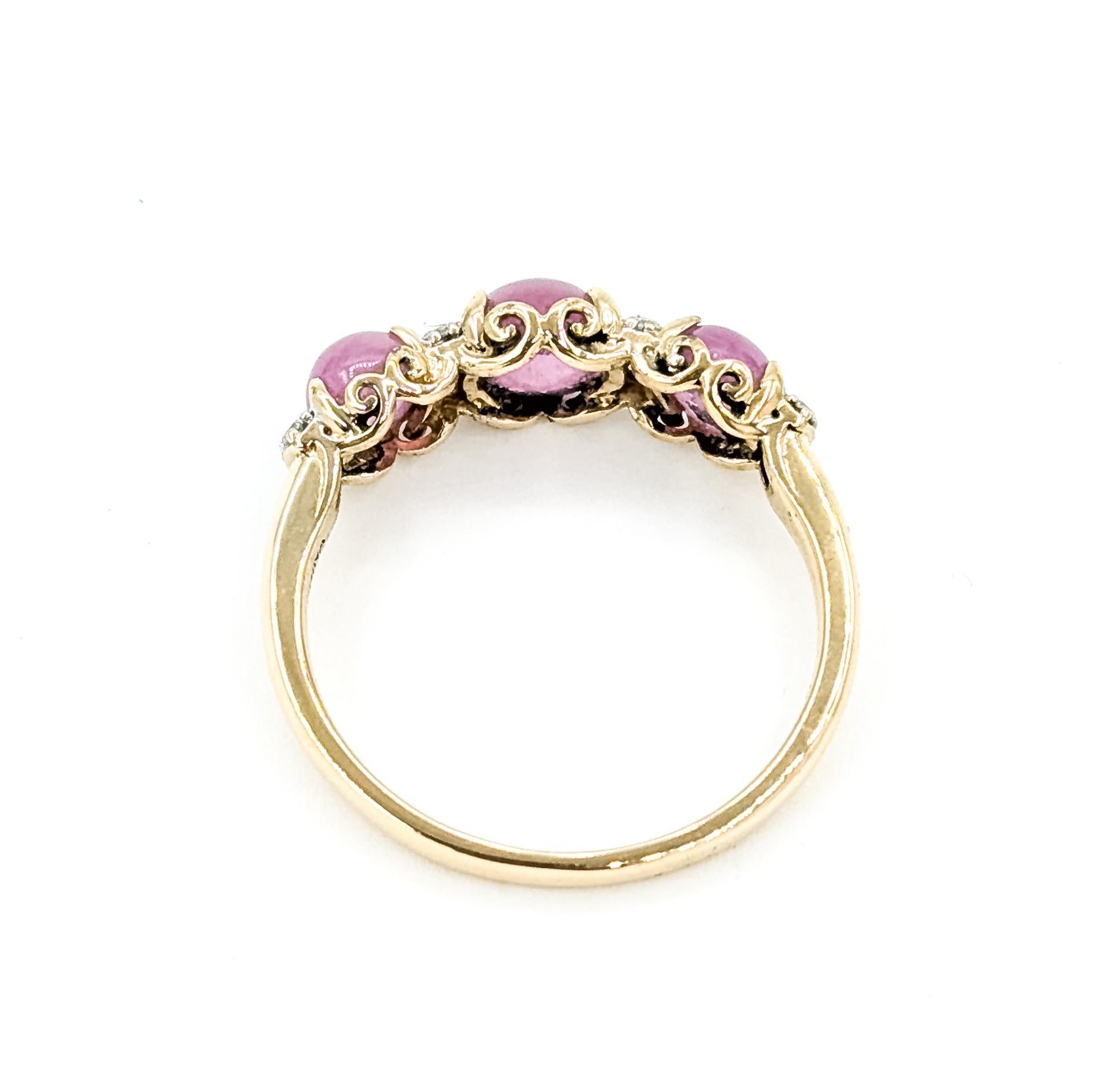 Charmante bague étoile en saphir et diamant en 14k en vente 1