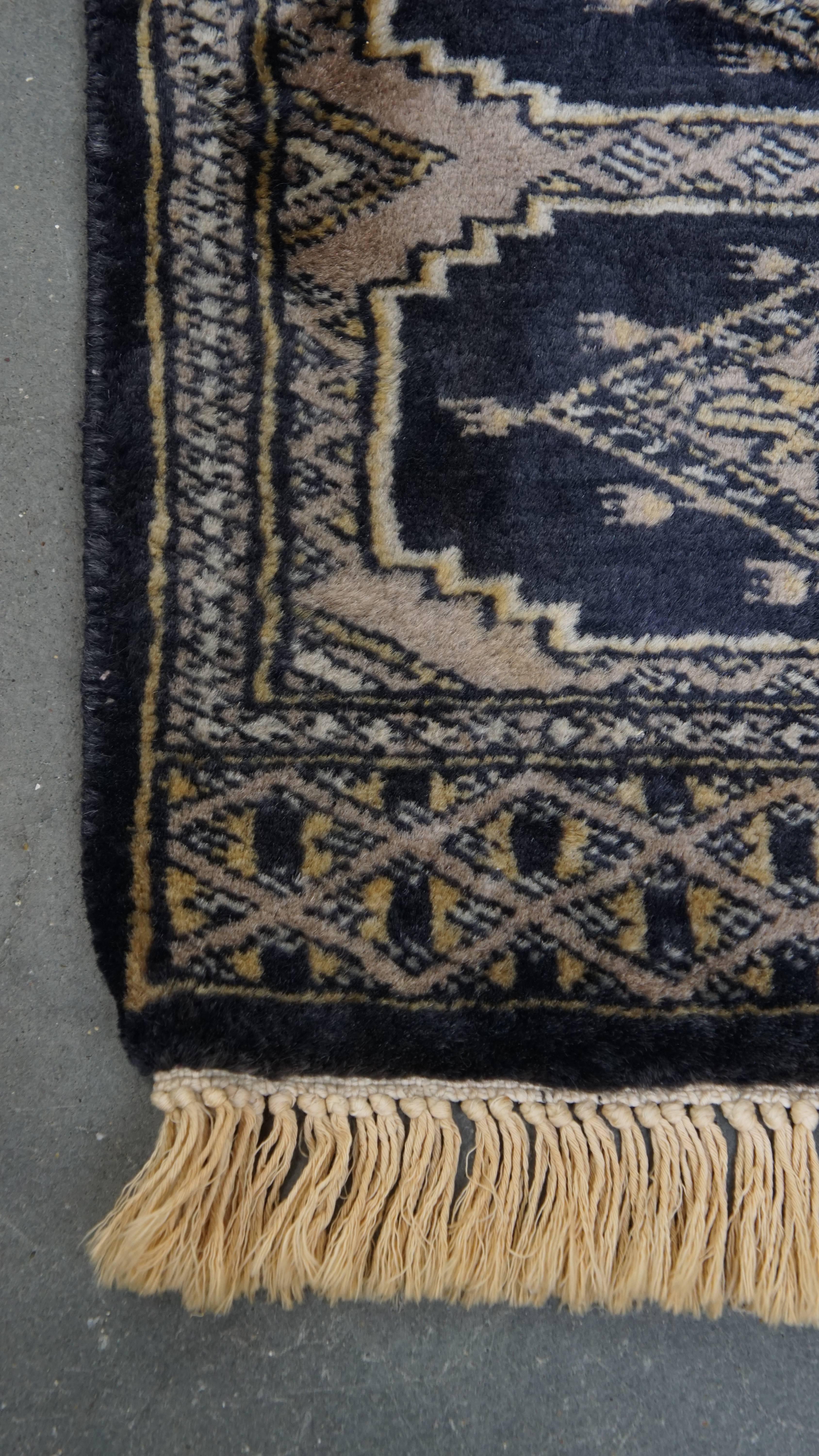 Charming, Subtle Decorative Rug/Runner in Blue and Beige Tones – 71x32 cm In Fair Condition For Sale In Harderwijk, NL