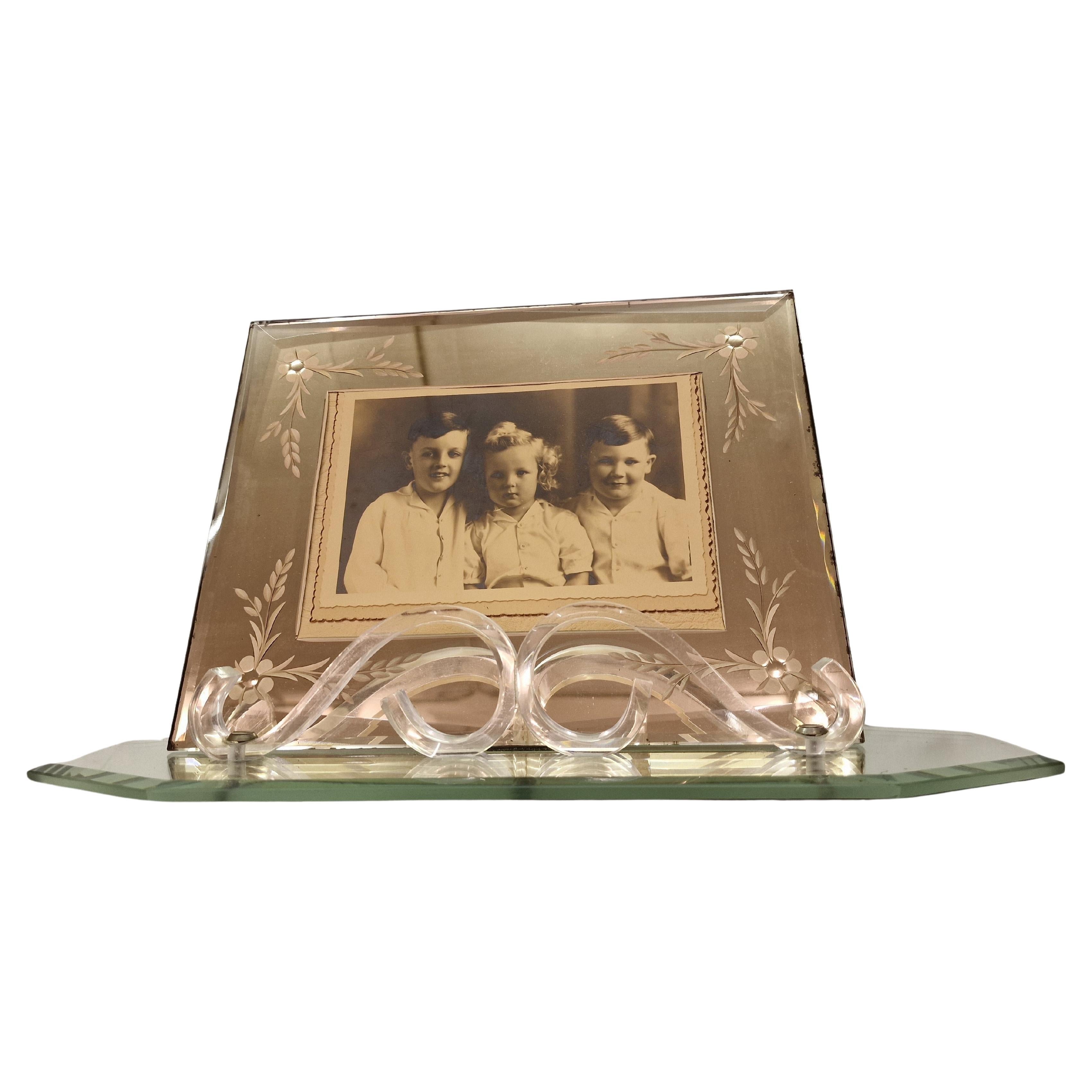 Charmanter Tischrahmenspiegel, geschliffenes Glas, Art Deco, 1930er Jahre, Italien