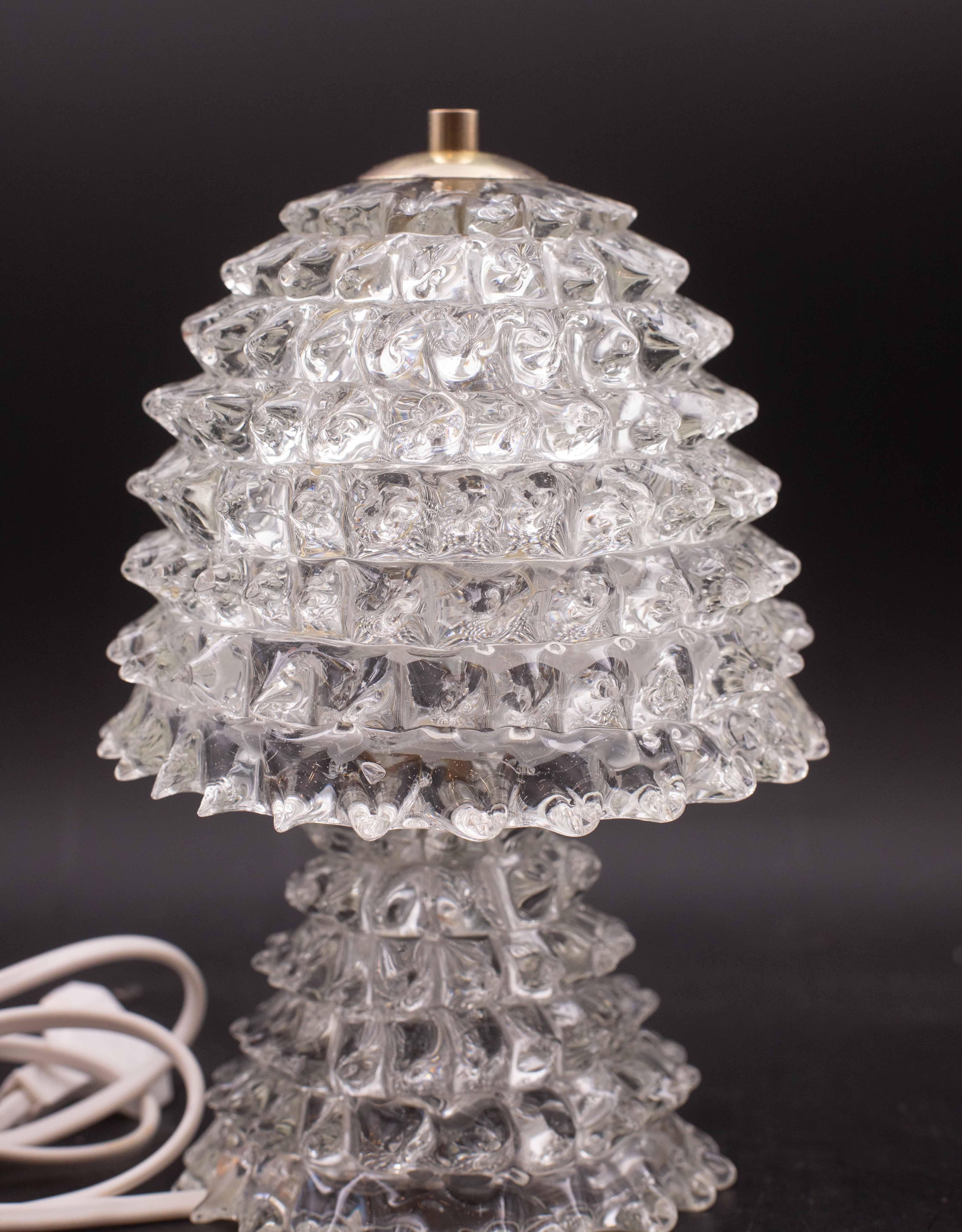 Metà XX secolo Lampada da tavolo di charme con vaso in vetro di Murano Rostrato per Barovier&Toso, anni '1950 in vendita