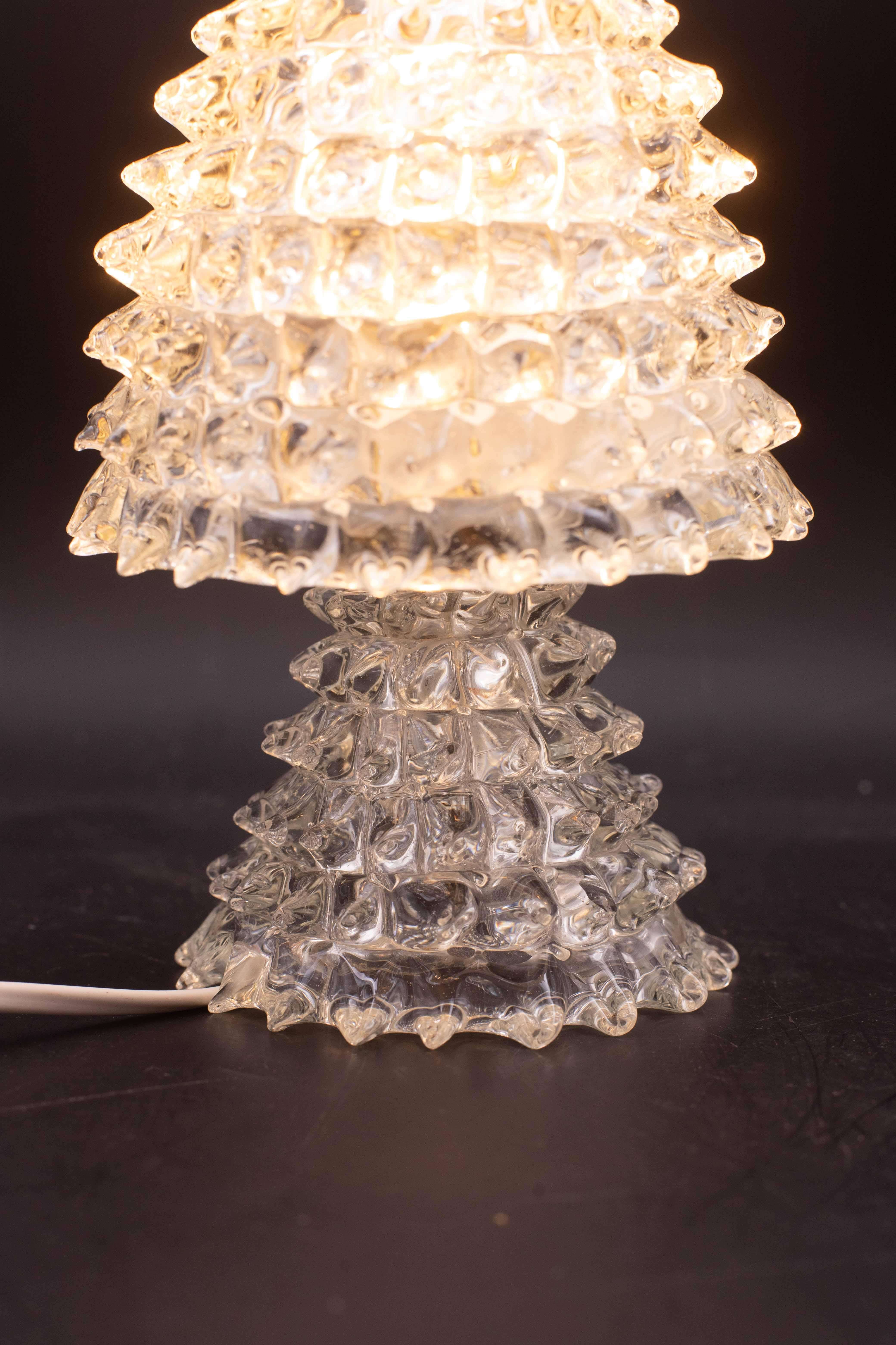 Lampada da tavolo di charme con vaso in vetro di Murano Rostrato per Barovier&Toso, anni '1950 in vendita 1