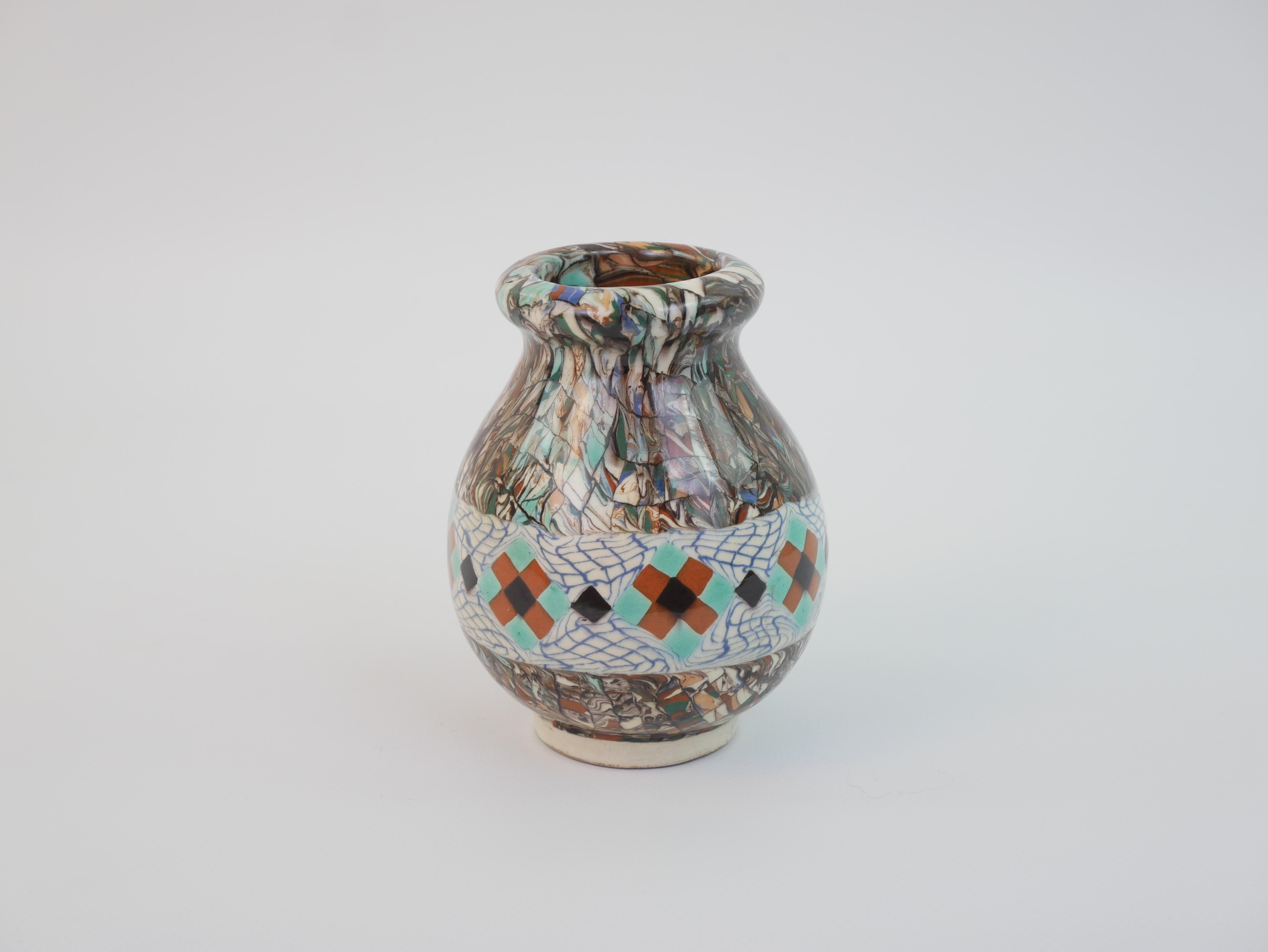 Art Déco Incantevole piccolo vaso in ceramica 