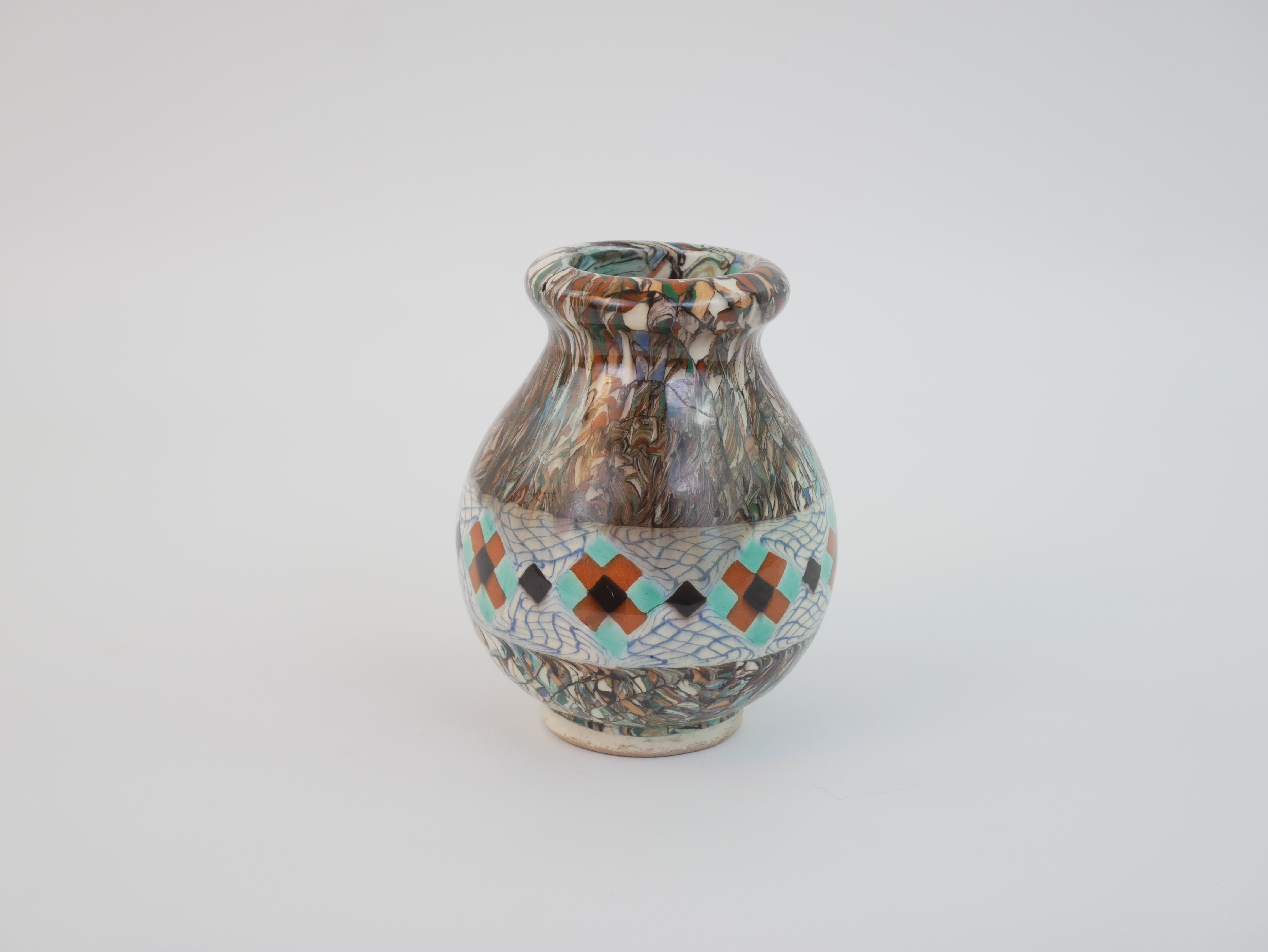 Incantevole piccolo vaso in ceramica 