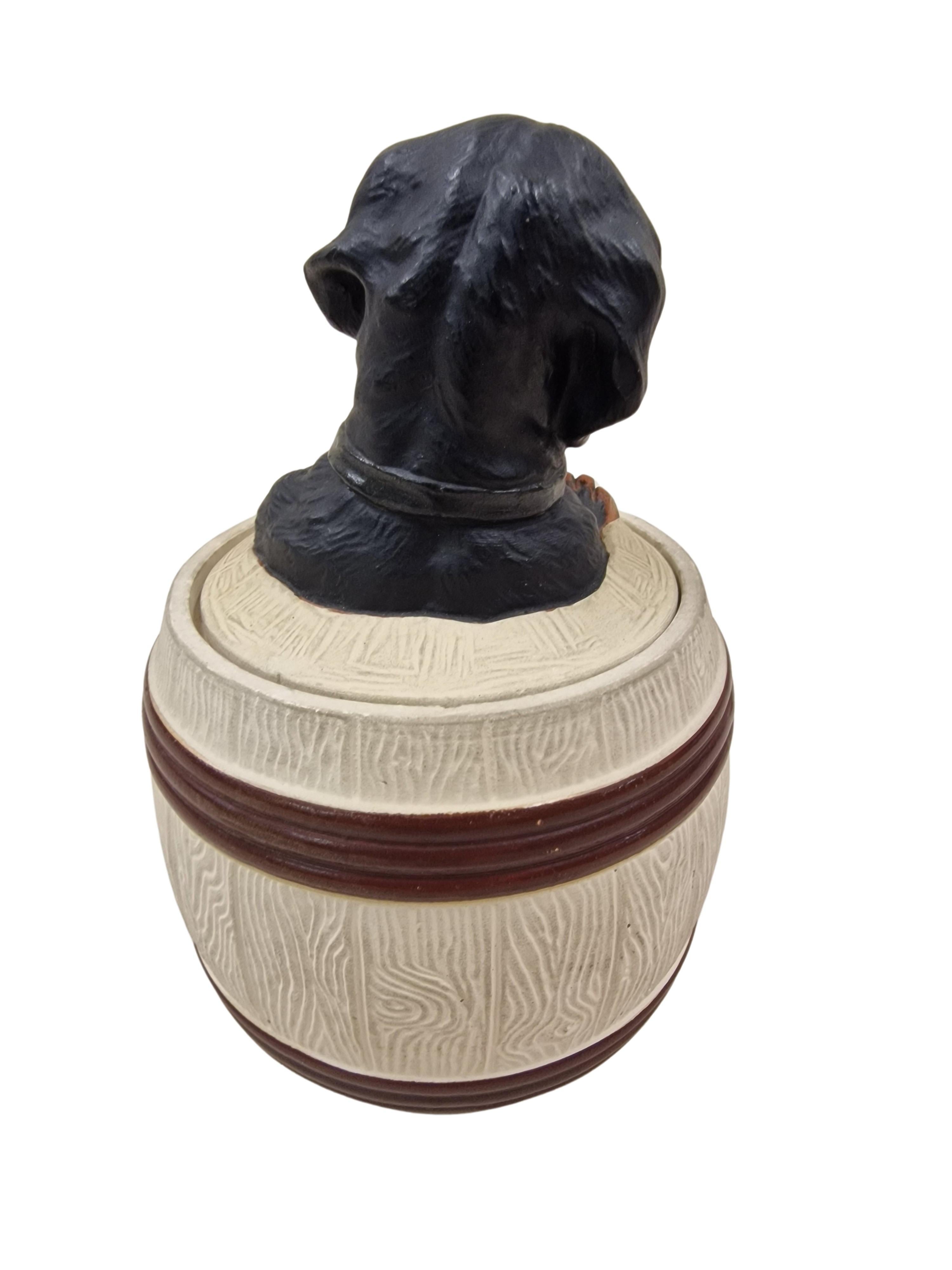 Charming tobacco box tin, Dachshund dog, 1920er Art Deco, Johann Maresch Czech R 2