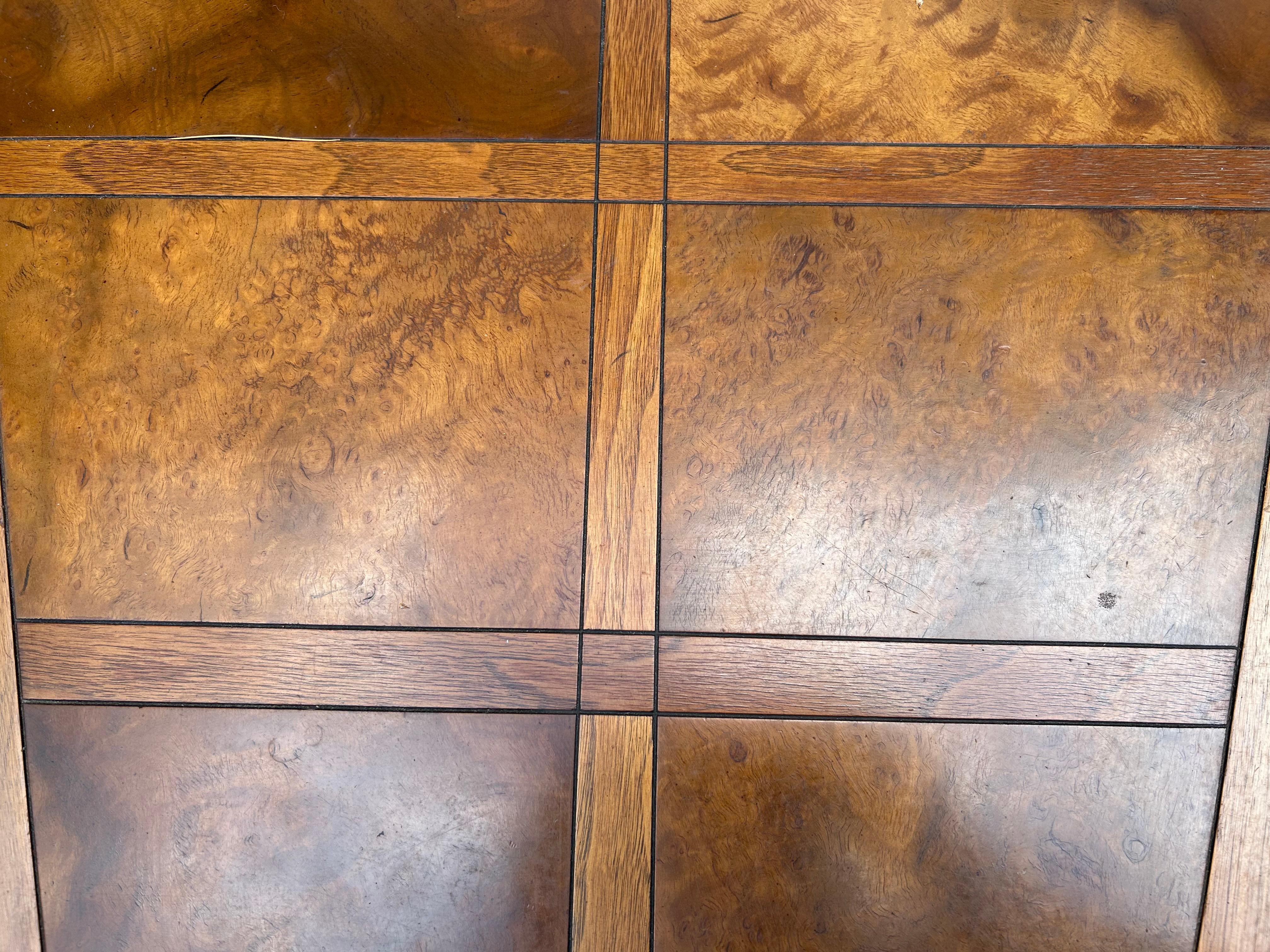 Charming Trapezoid Shaped Tomlinson Sophisticate Side/End Table Mid-Century For Sale 4