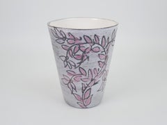 Charmante Vase aus Keramik von Roger Capron mit Blumenmotiven