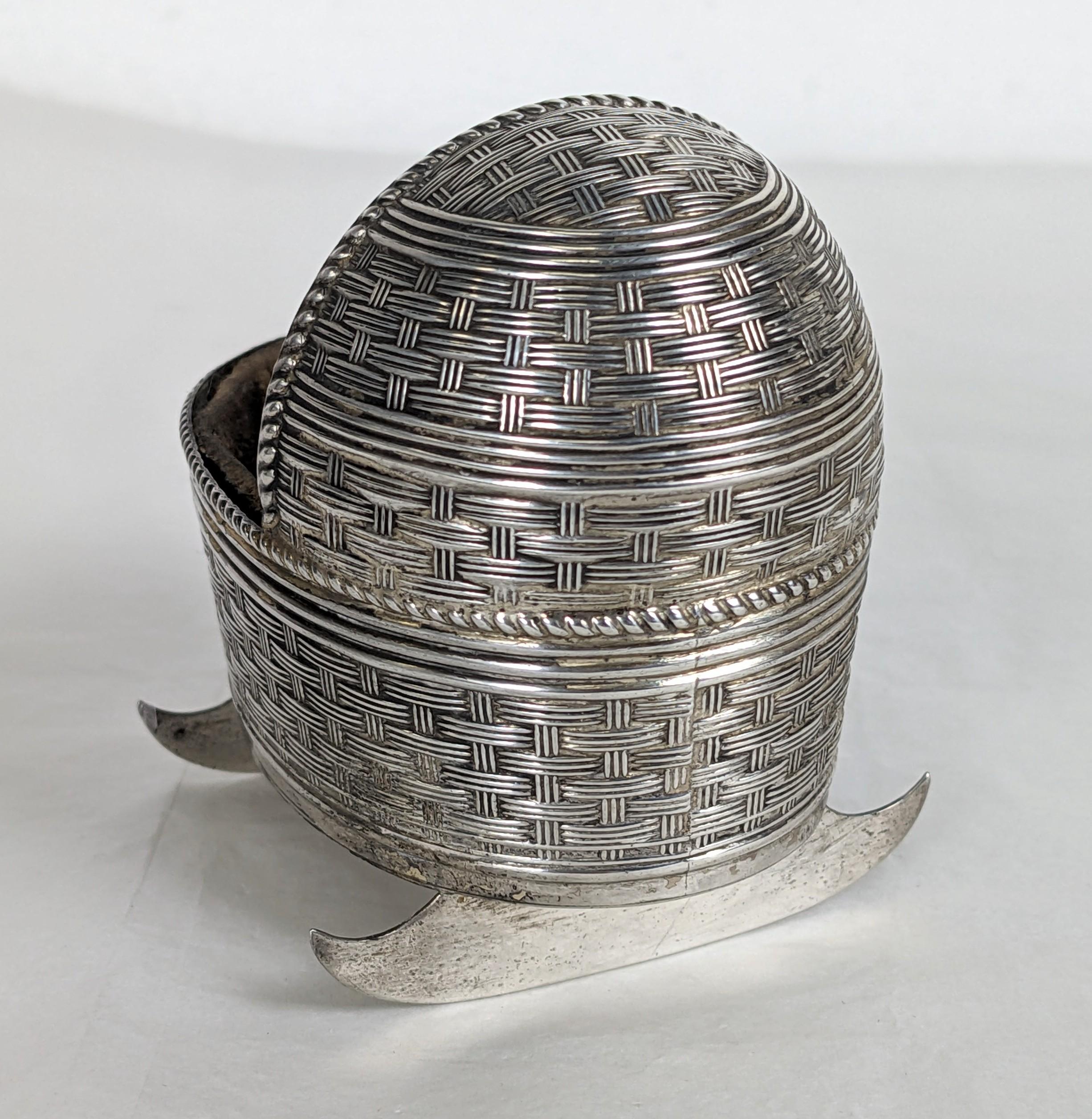 Charmante viktorianische Sterling Babywiege im Angebot 1