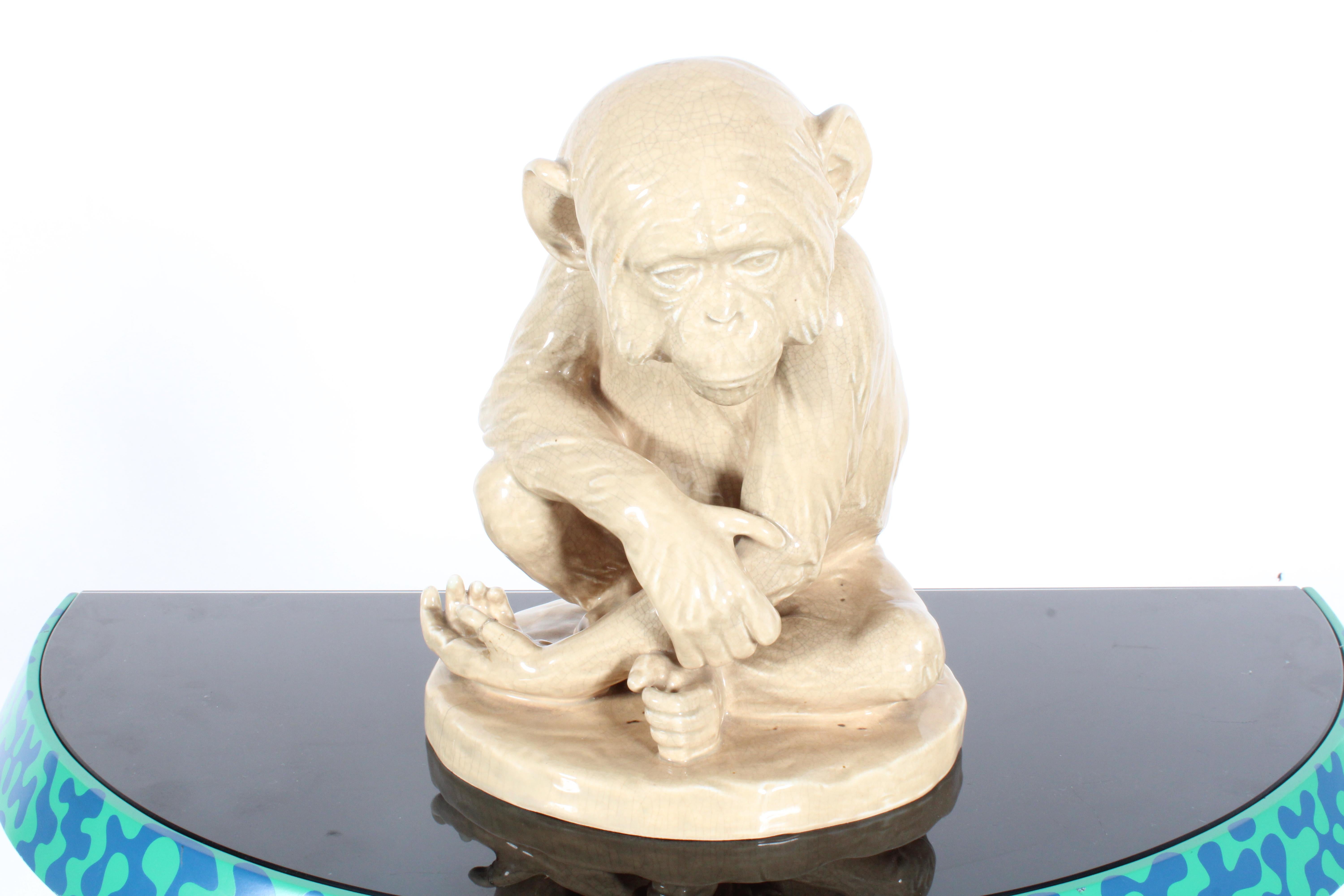 Charming Vintage Ceramic In The Form Of A Chimpanzee  *Free Worldwide Shipping In Fair Condition In Portlaoise, IE