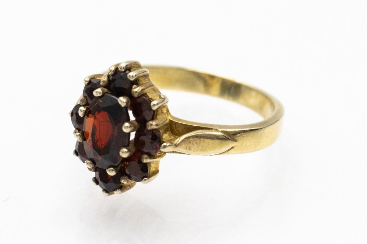Incantevole anello di granato d'epoca In condizioni buone in vendita a Chorzów, PL