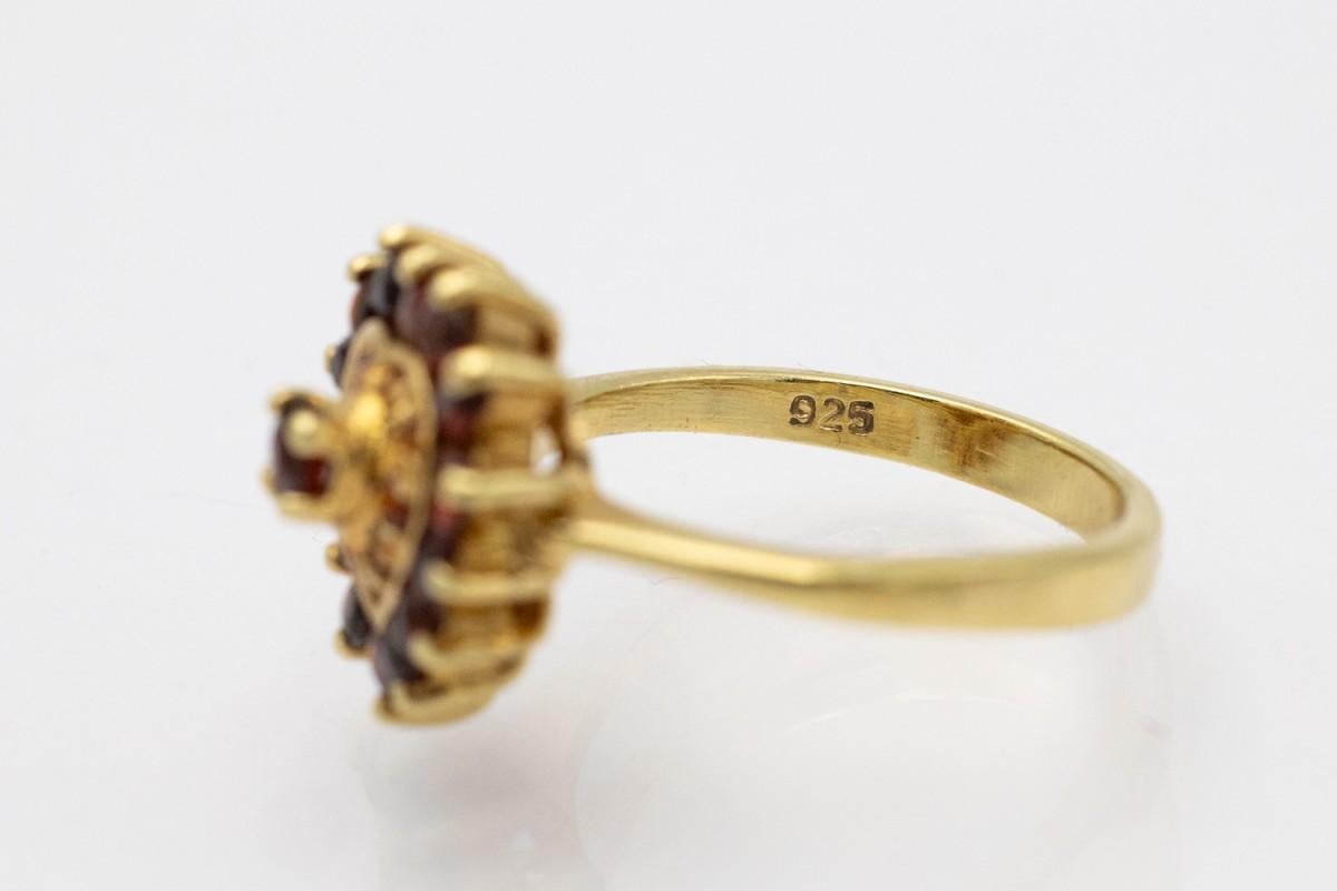 da uomo o donna Incantevole anello con granato a cuore vintage in vendita