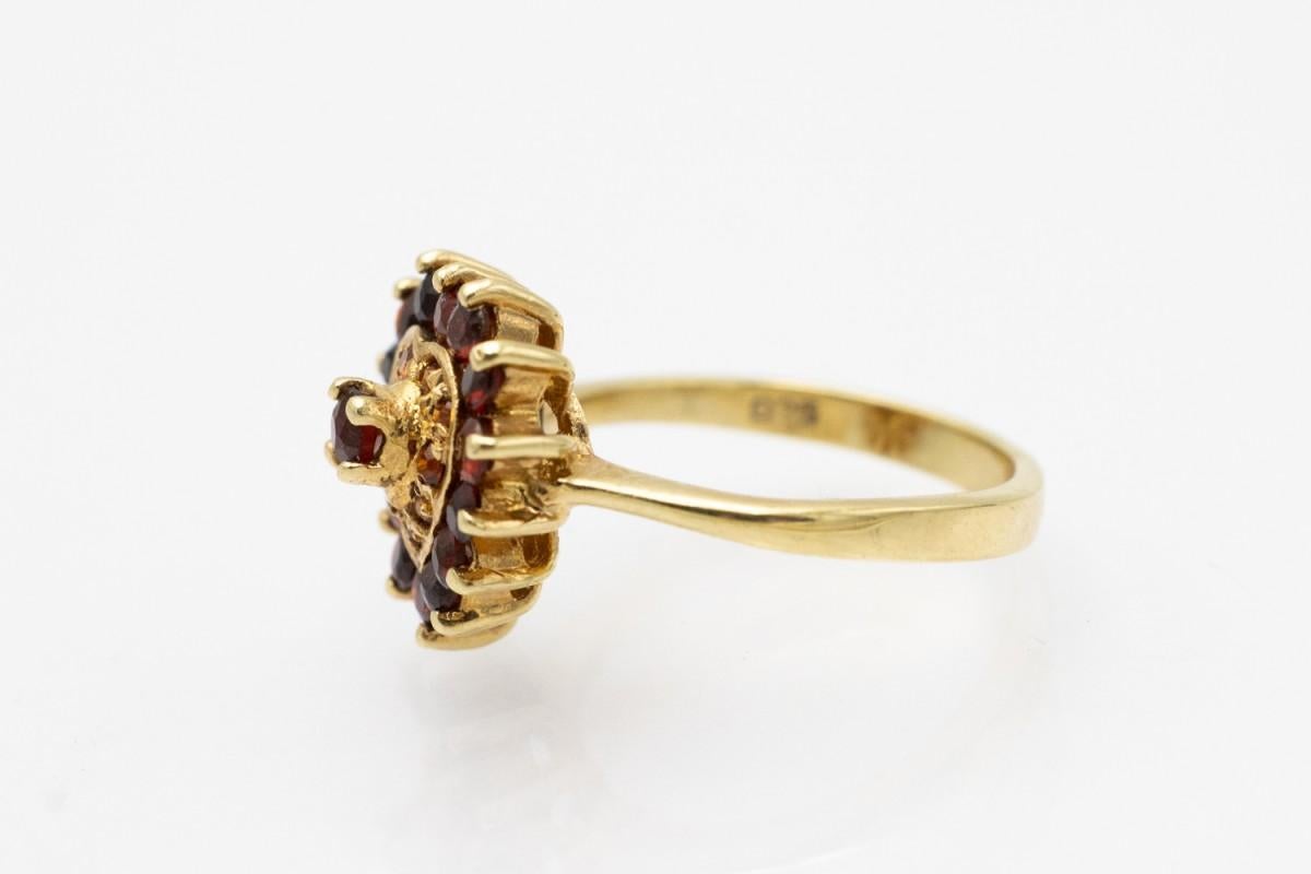 Incantevole anello con granato a cuore vintage in vendita 1