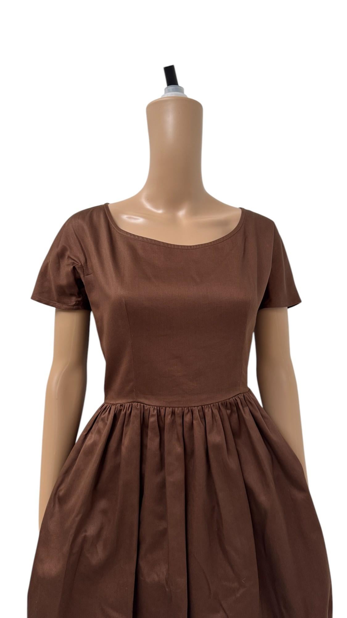 Charming Vintage Italian Balloon Dress with Bow-Back Closure im Angebot 5