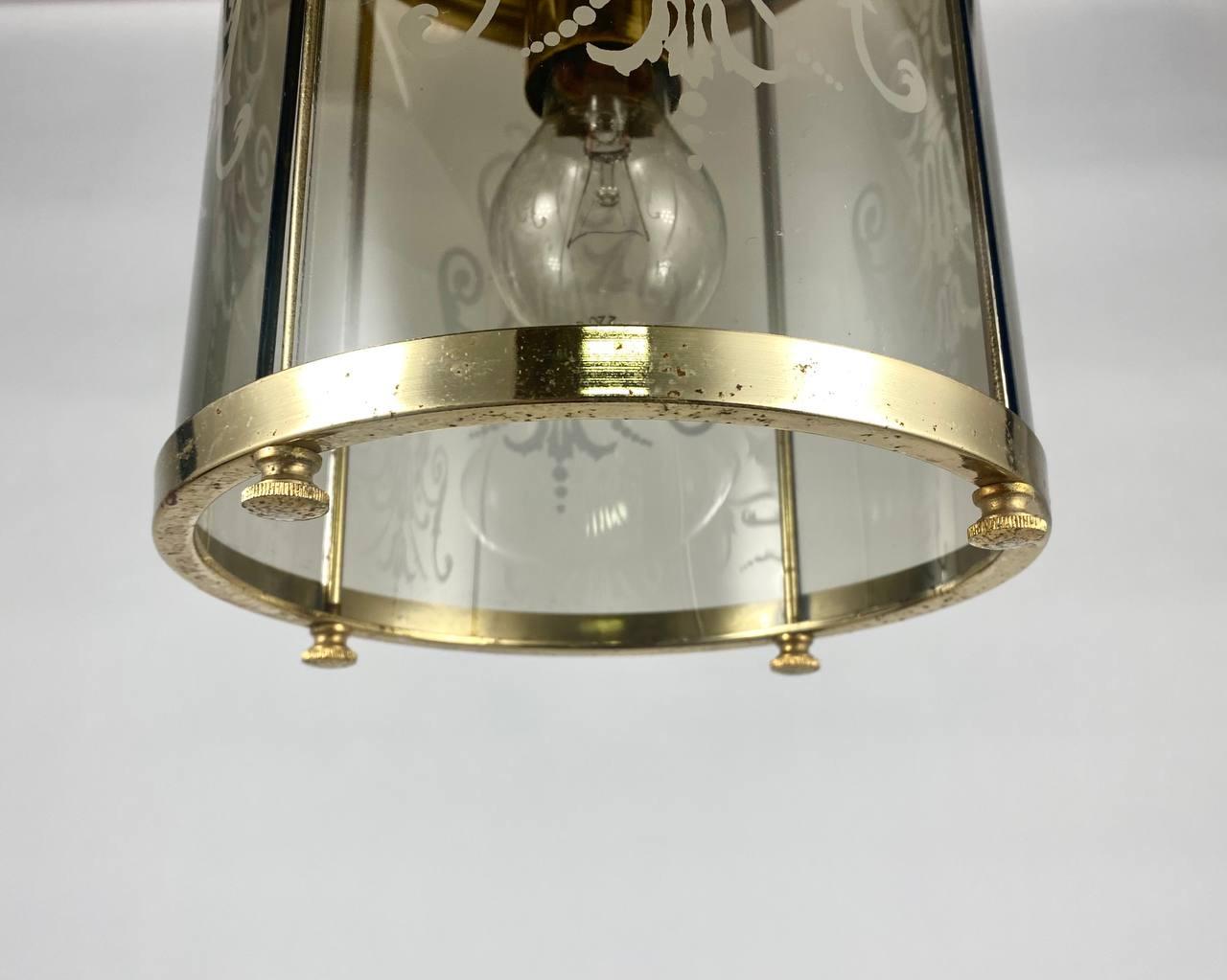 Late 20th Century Charming Vintage Lantern Made of Glass and Metal For Sale