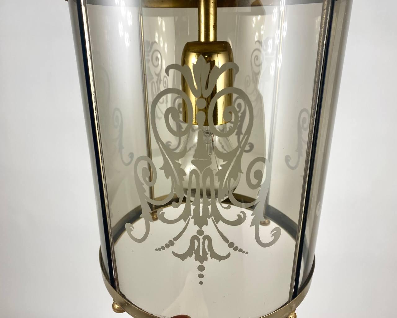 Charming Vintage Lantern Made of Glass and Metal For Sale 3