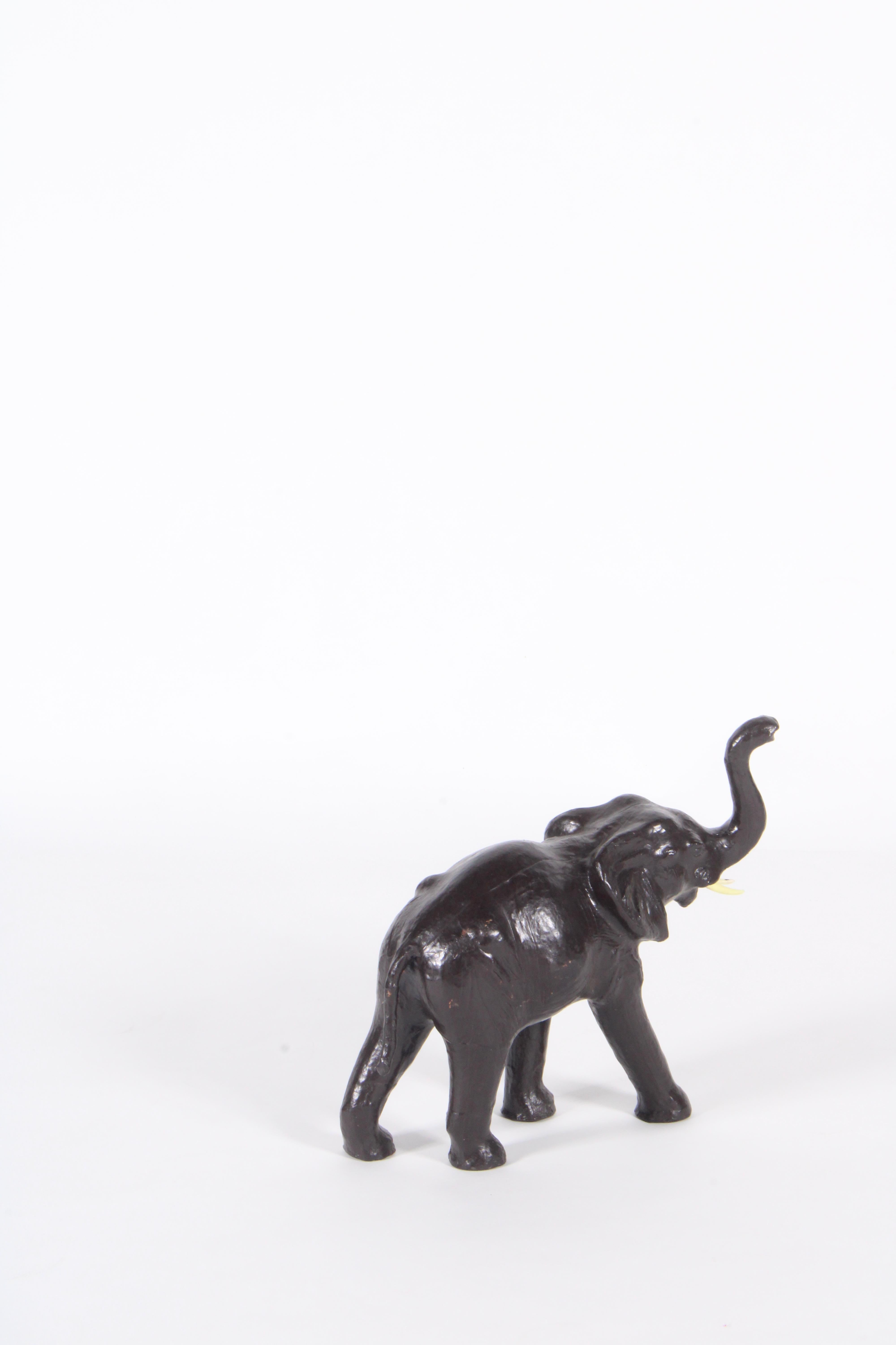 Mid-Century moderno Charme Elephant Sculrpture in pelle vintage * Consegna gratuita in tutto il mondo in vendita
