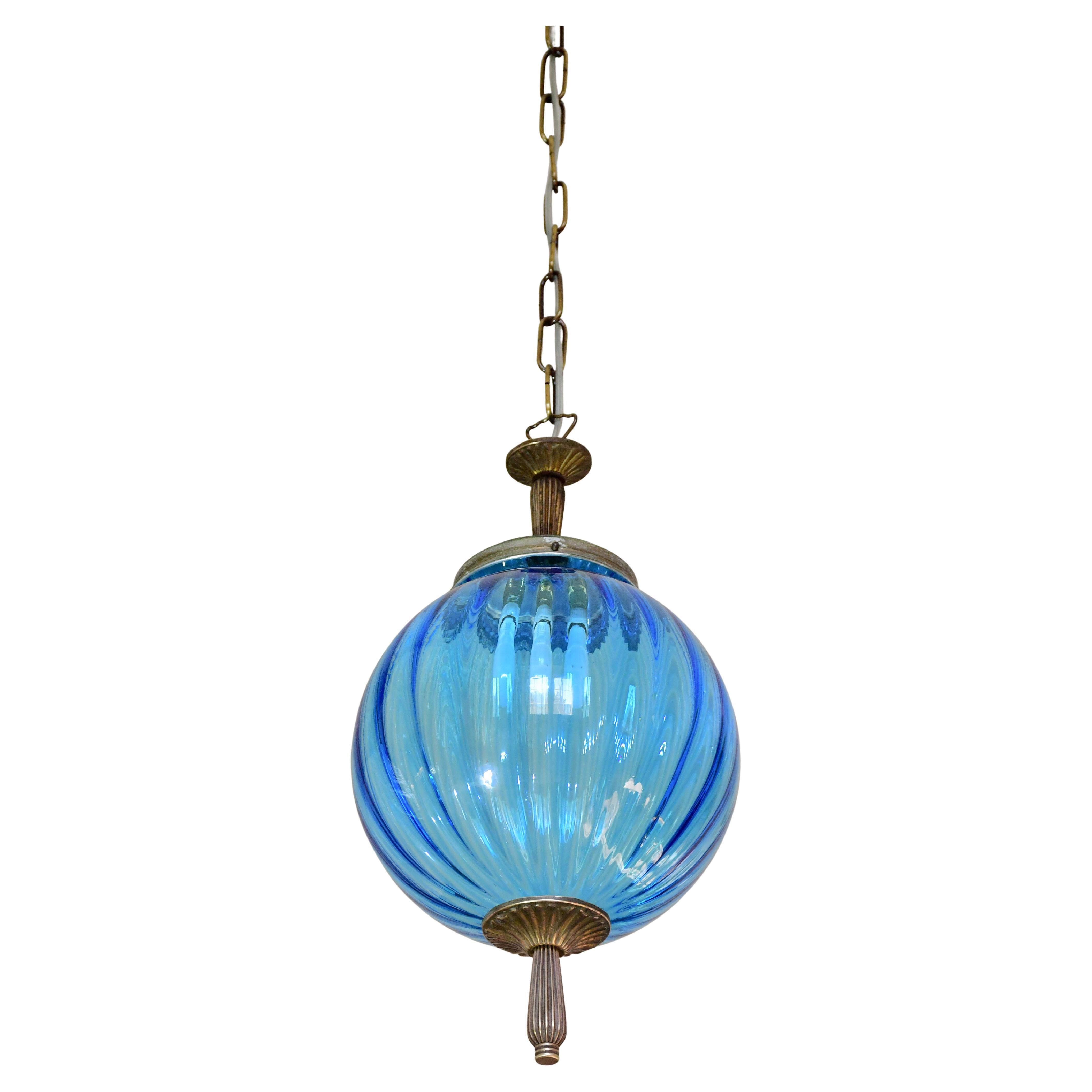 Incantevole lampada a sospensione in vetro blu di Murano d'epoca, 1960 in vendita