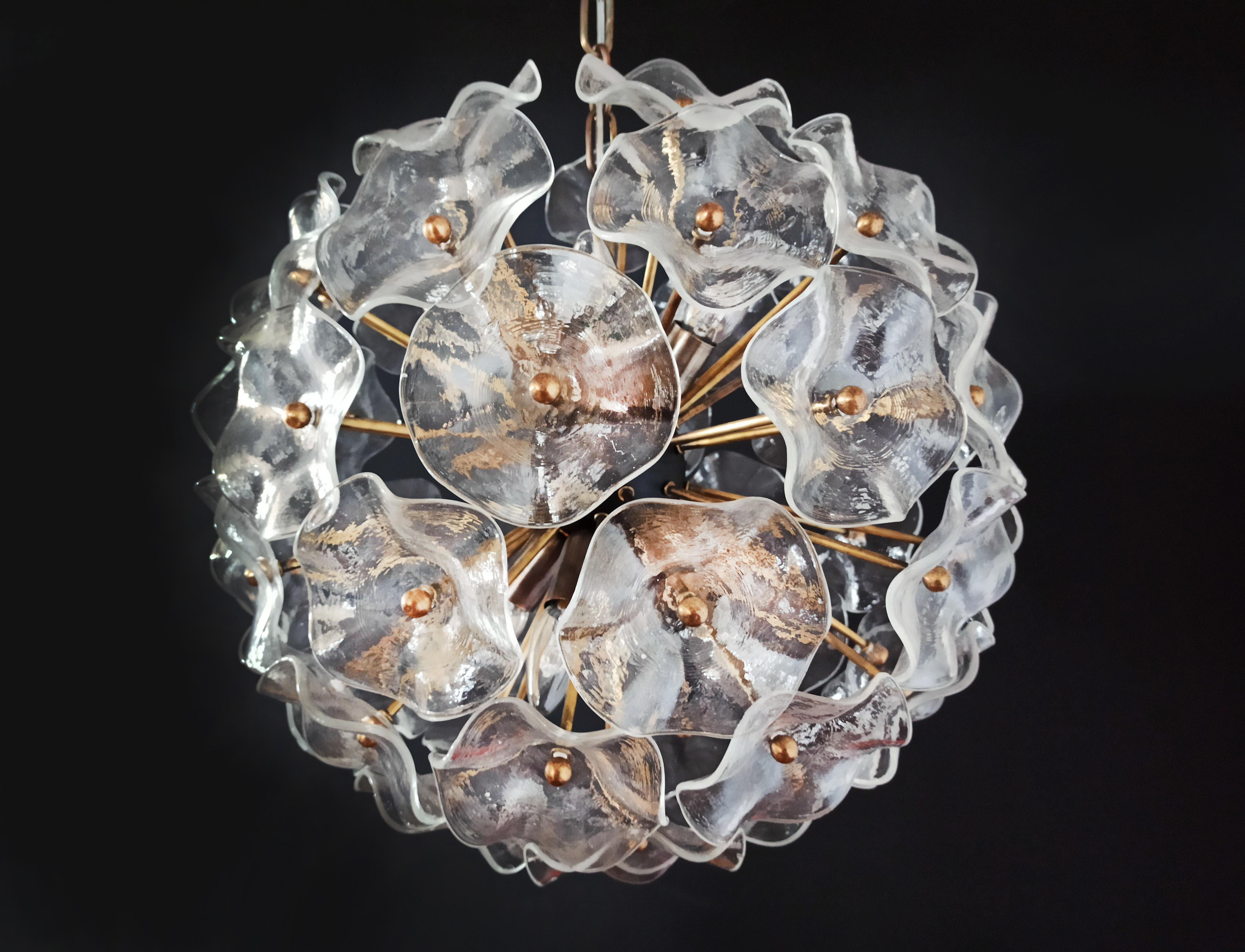 Mid-Century moderno Incantevole lampadario vintage Sputnik italiano di Murano in vendita