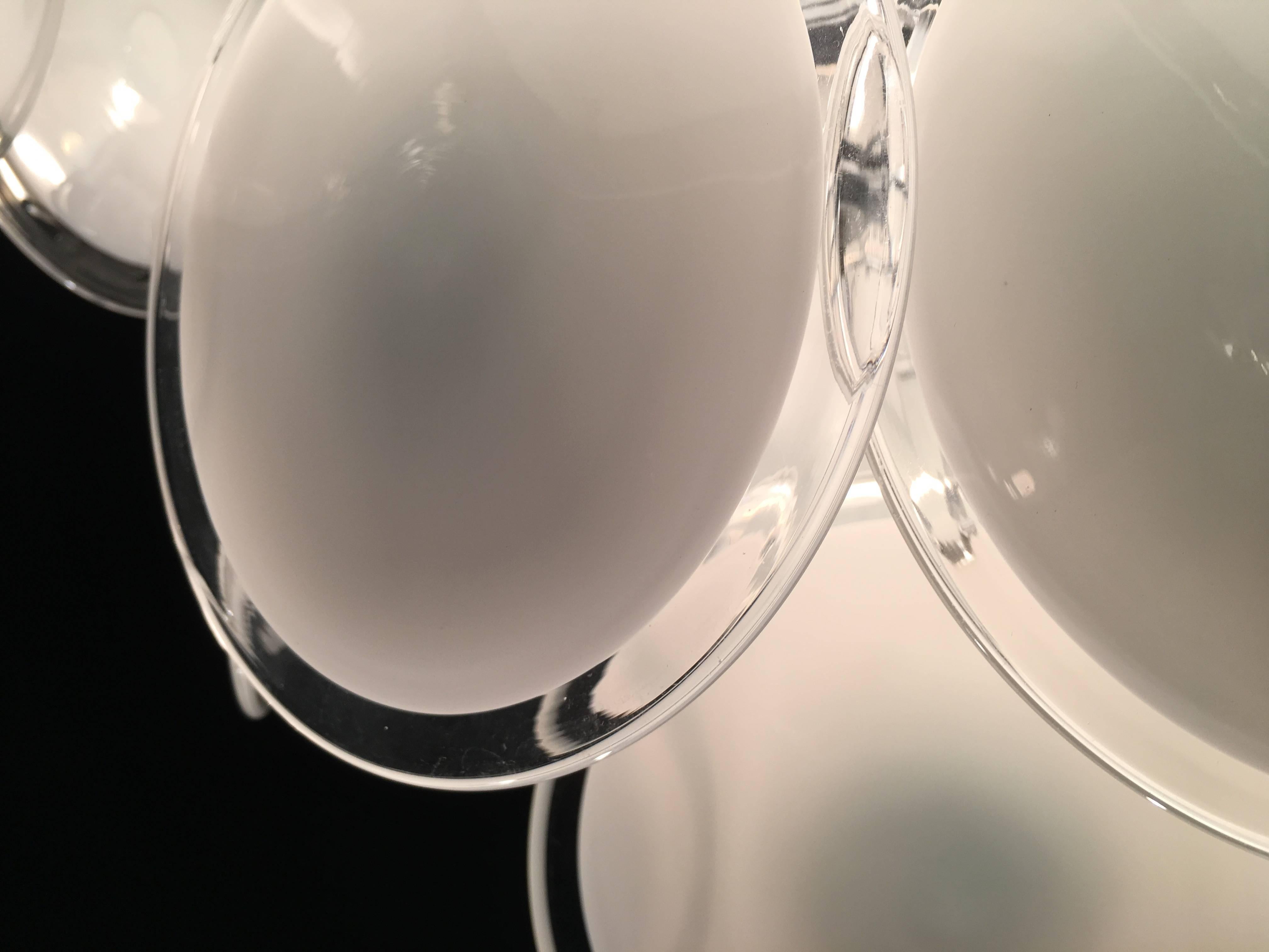 Metallo Incantevole lampadario Vistosi a disco di Murano, anni '70 in vendita