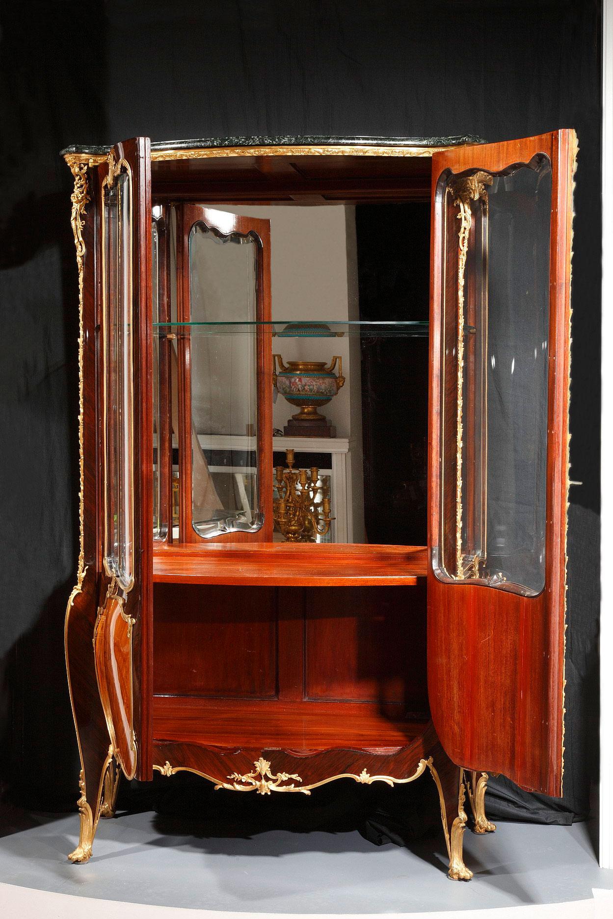 Late 19th Century Vitrine Attributed to J.E. Zwiener and L. Messagé, France, Circa 1890 For Sale
