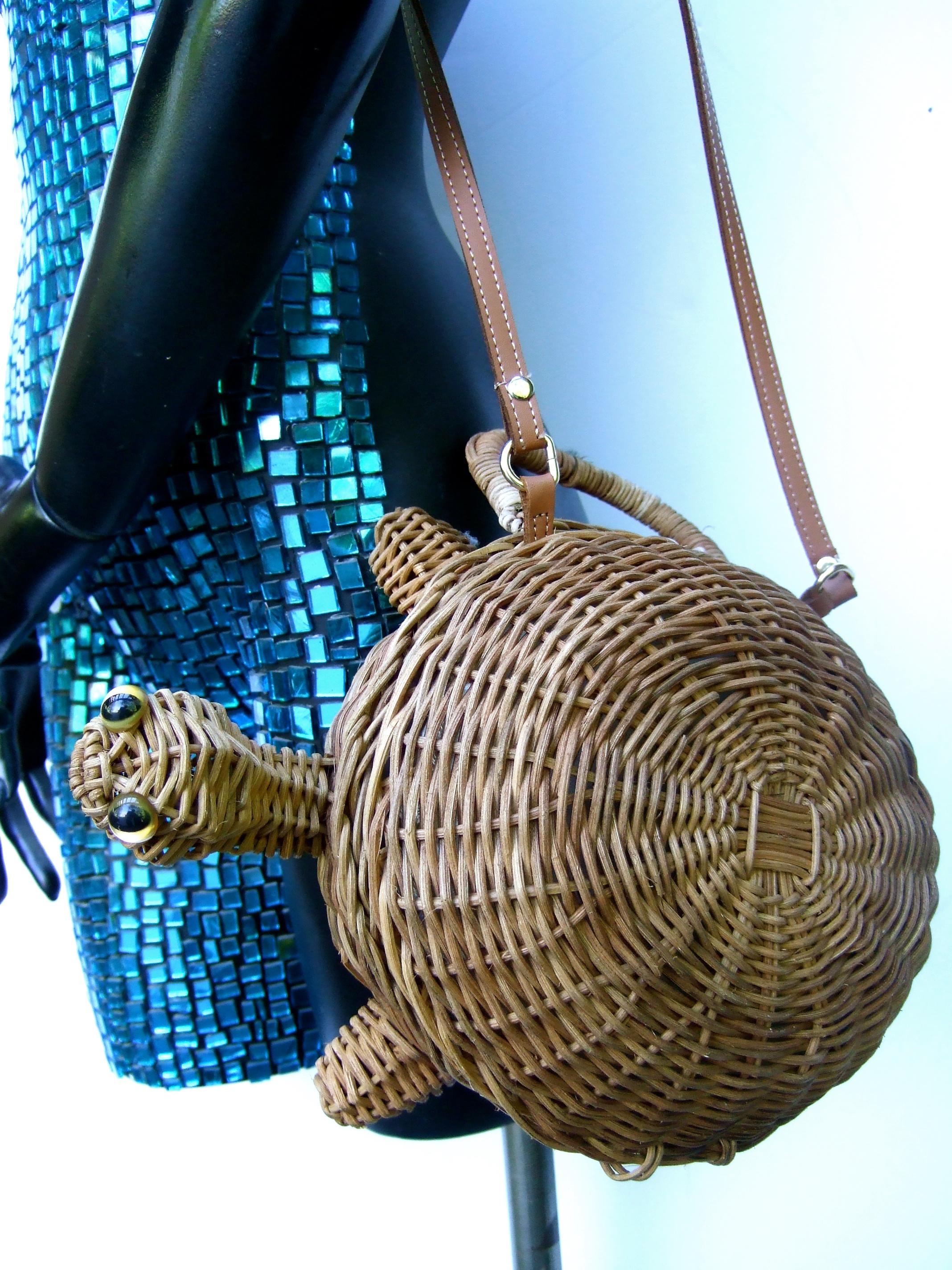 Charming Woven Wicker Turtle Design Versatile Handbag - Shoulder Bag c 1990s 9