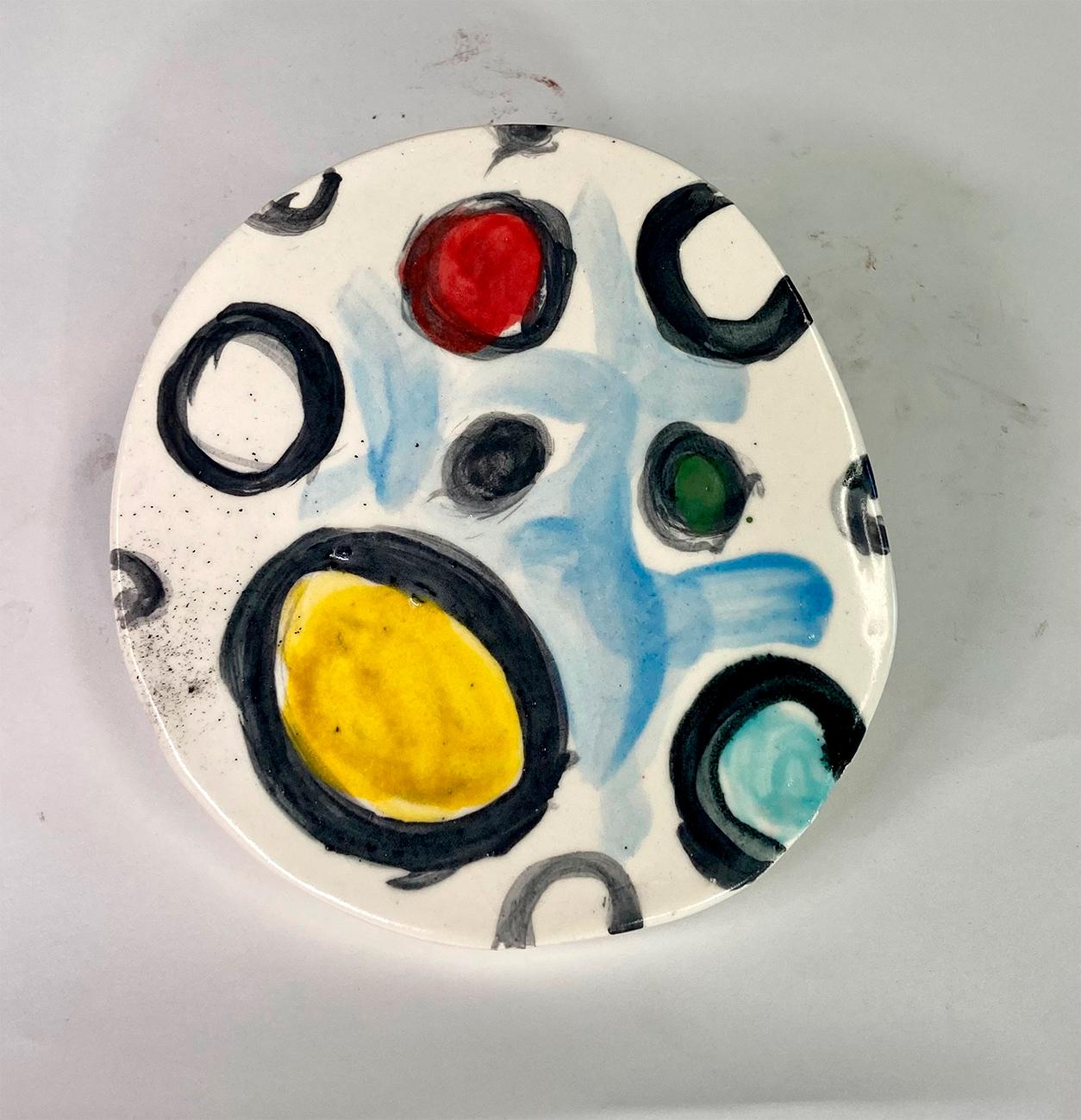 Wall Abstract sculpture Untitled XXII. Set of 13 Glazed Ceramic Discs For Sale 6