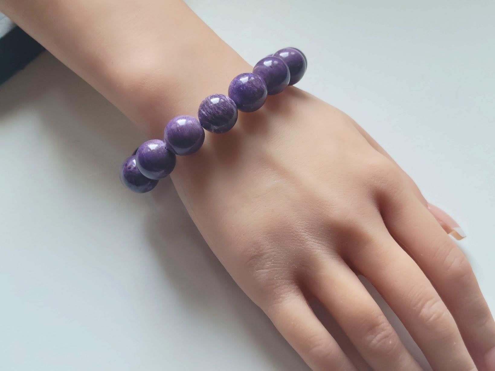 Charoite Beaded Stretch Bracelet For Sale 3