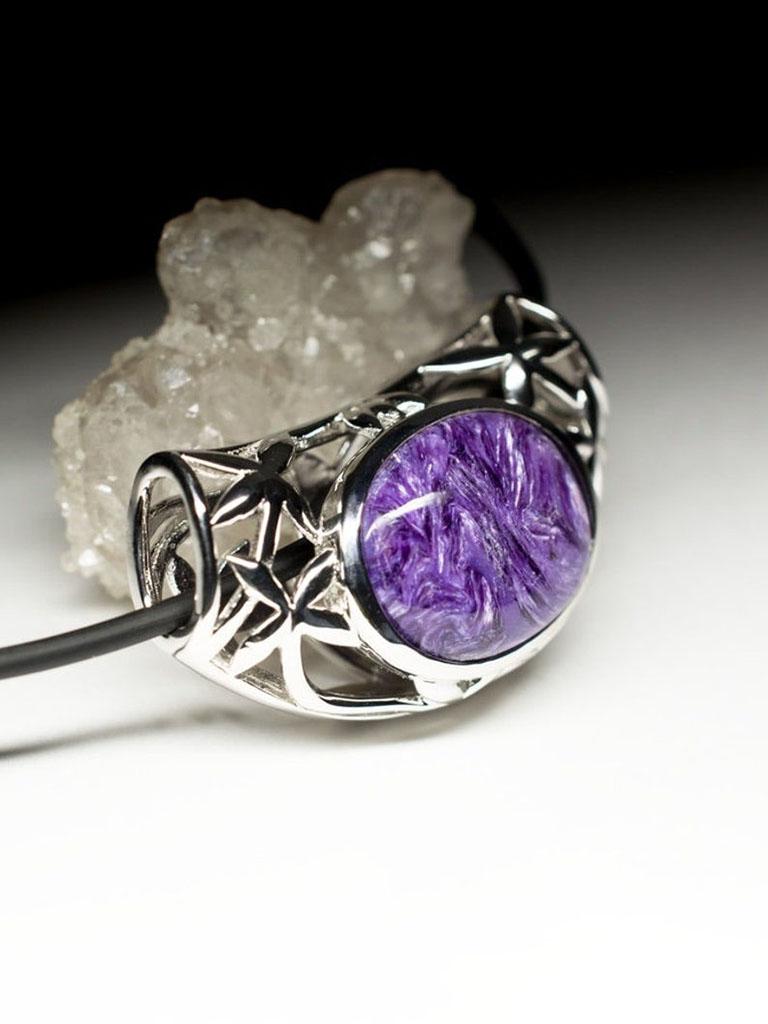 Ciondolo in argento di Charoite, gemma viola naturale, regalo di gioielli unisex di qualità in vendita 2