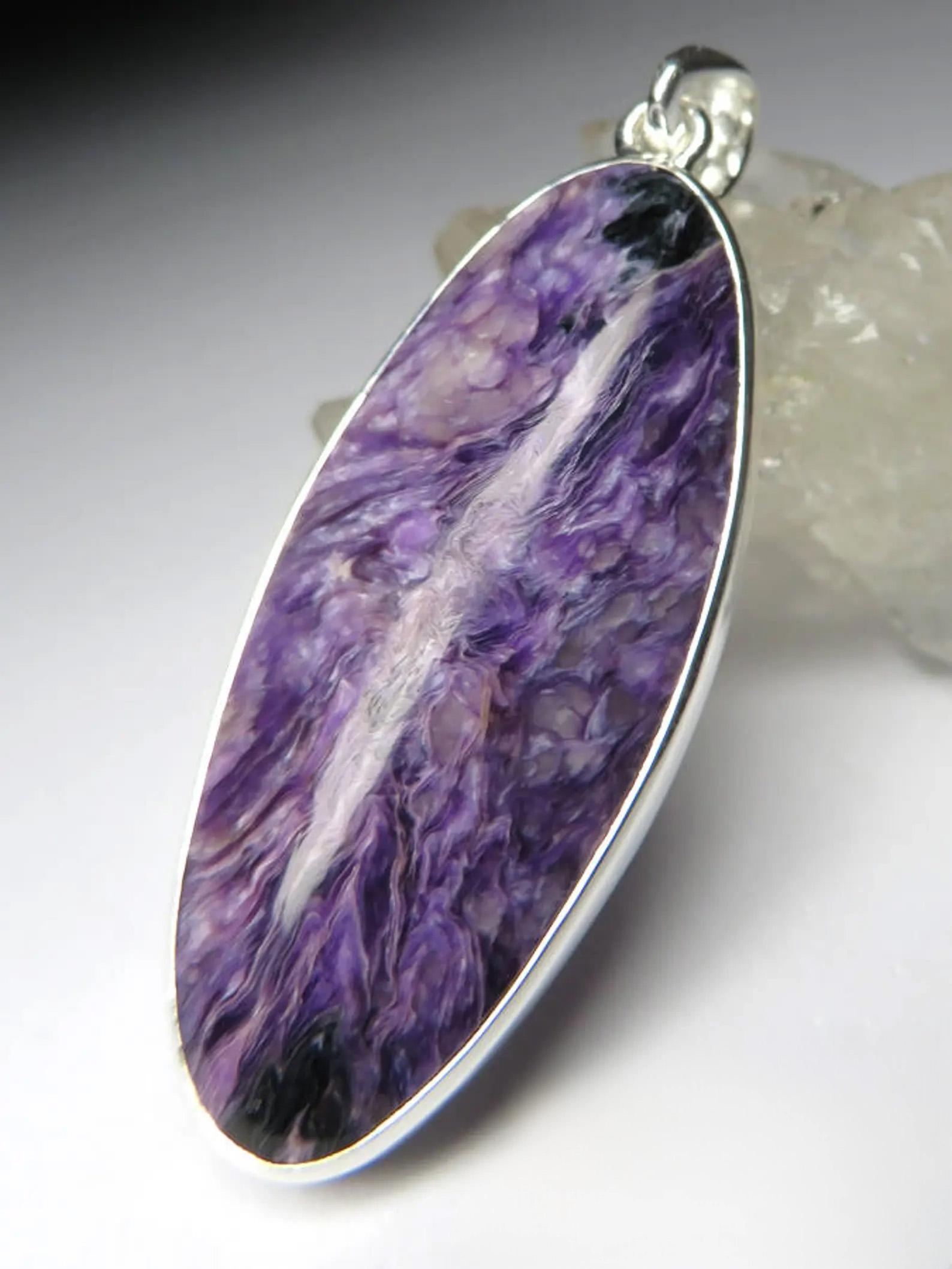 da uomo o donna Ciondolo d'argento Charoite Royal Purple Flower Patterned Oval Natural Gemstone regalo in vendita