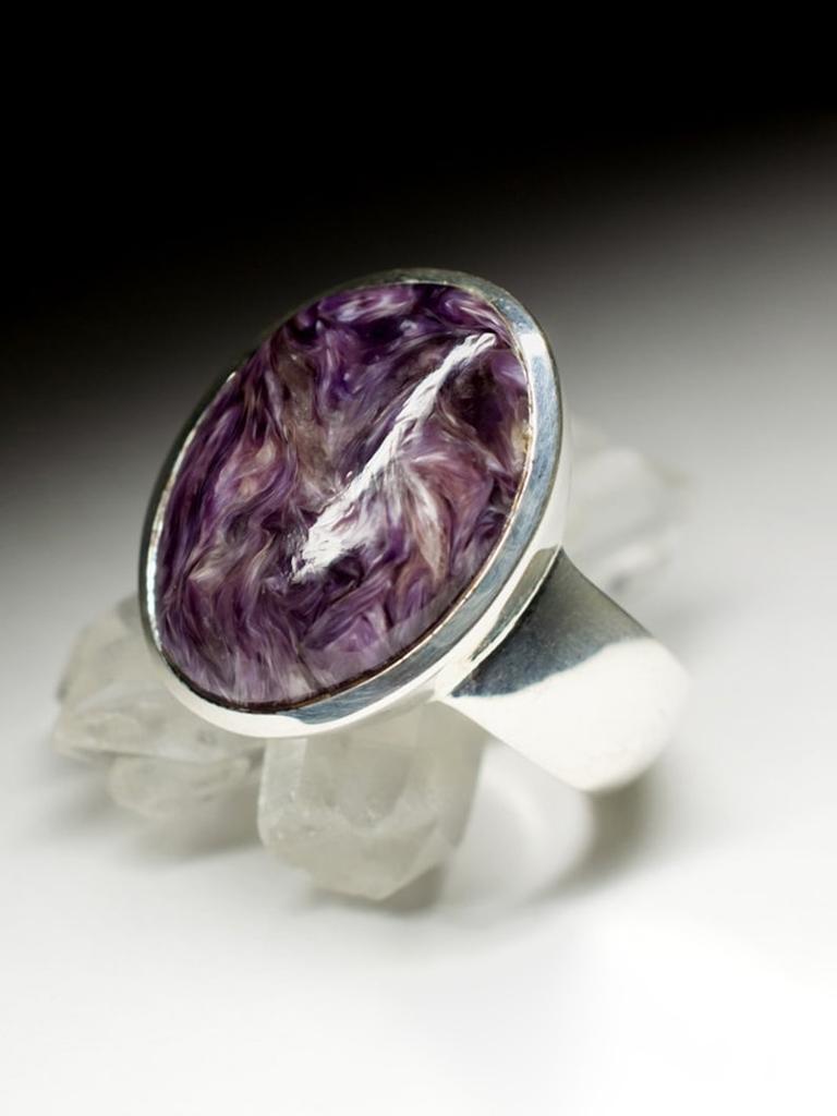 Charoite Silver Ring Violet Purple Gemstone Big Unisex Jewelry LOTR Style In New Condition For Sale In Berlin, DE