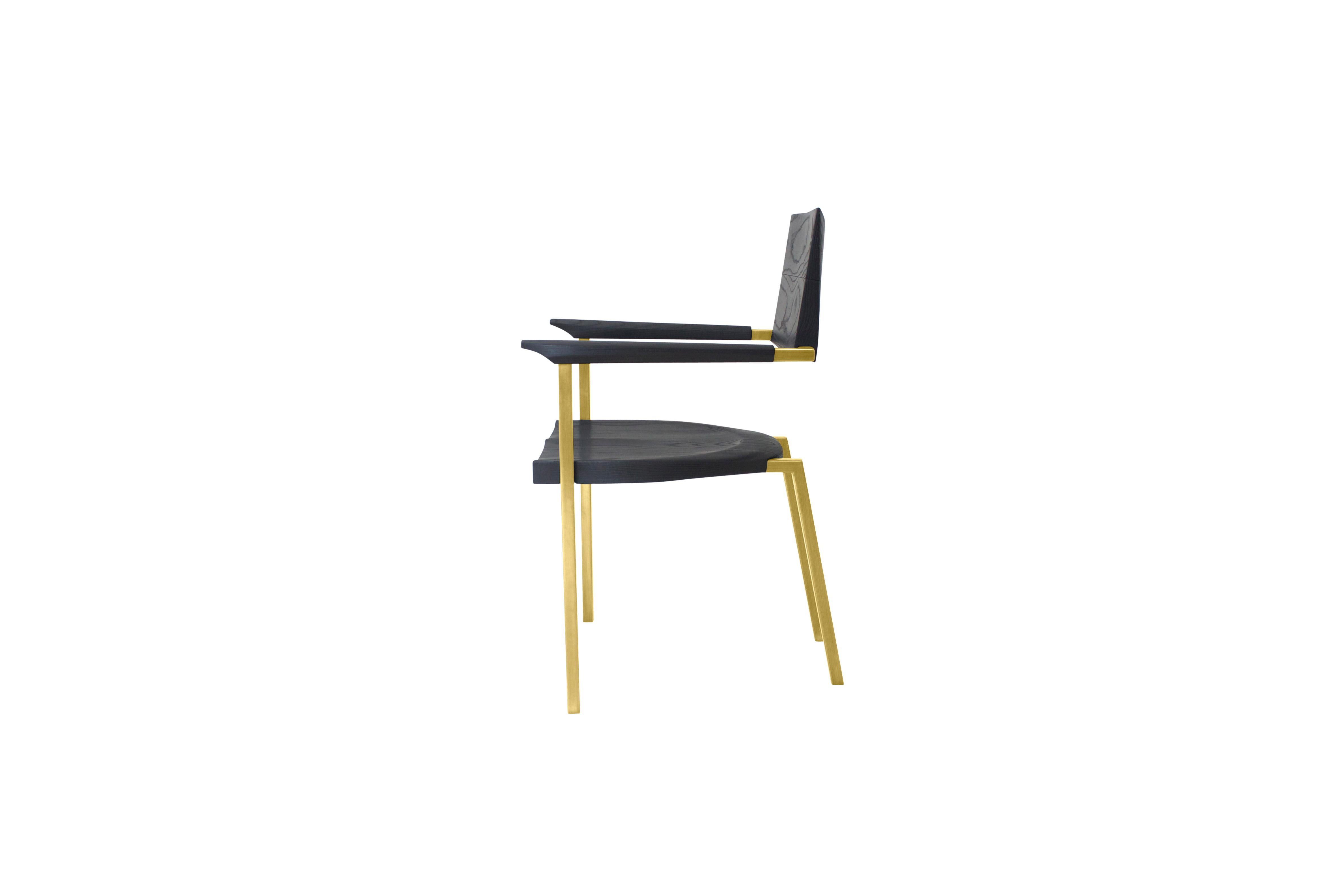 This chair evokes a feeling of solidity, weight and forward movement. Notable features are the 