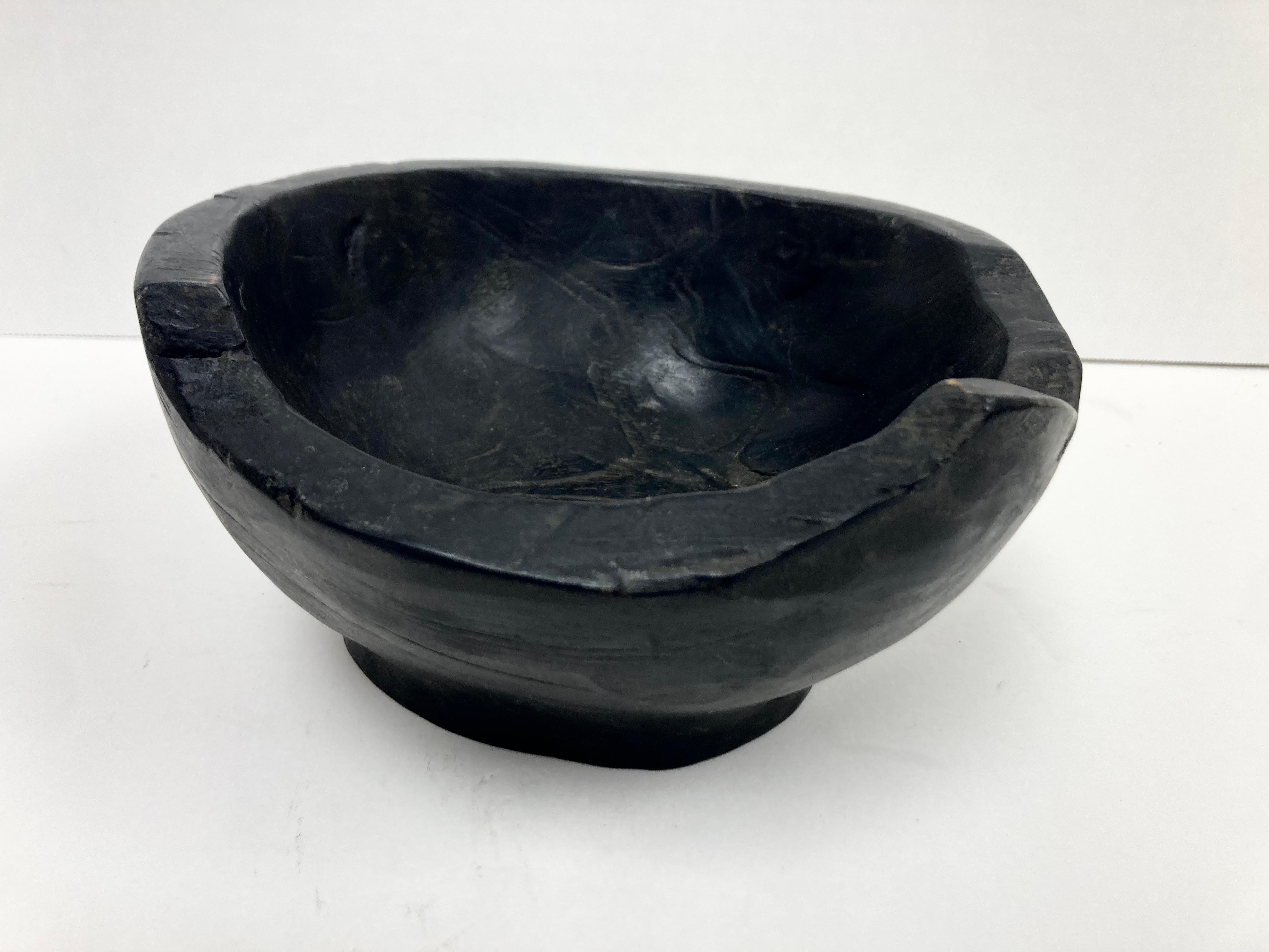 Cuenco de Madera Carbonizada con Acabado Satinado Ebonizado en venta