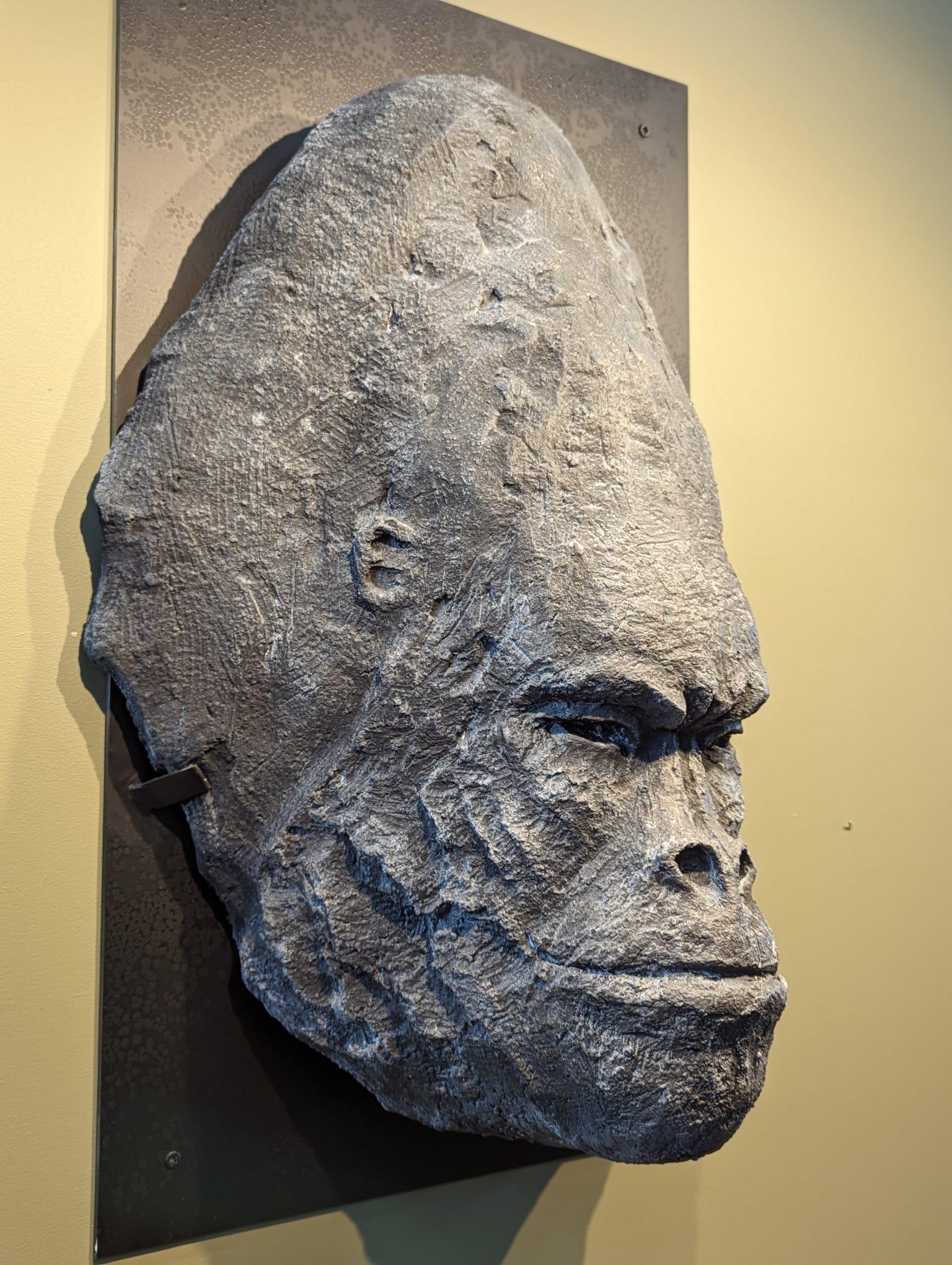 Au loin - Sculpture by Chartier Sébastien
