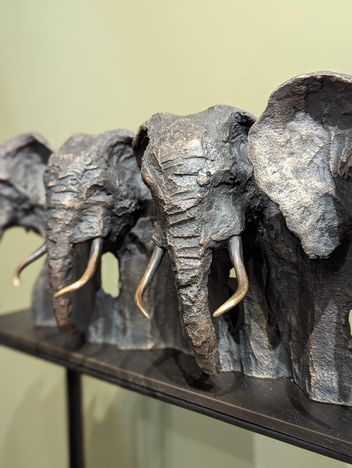 “Matriarch” – A Bronze Sculpture Honoring Wisdom and Legacy

	•	Material: Bronze
	•	Limited edition of 8 copies (5/8)
	•	Accompanied by a certificate of authenticity from Barthélémy Foundry, France

“Matriarch” embodies the elephant in all its