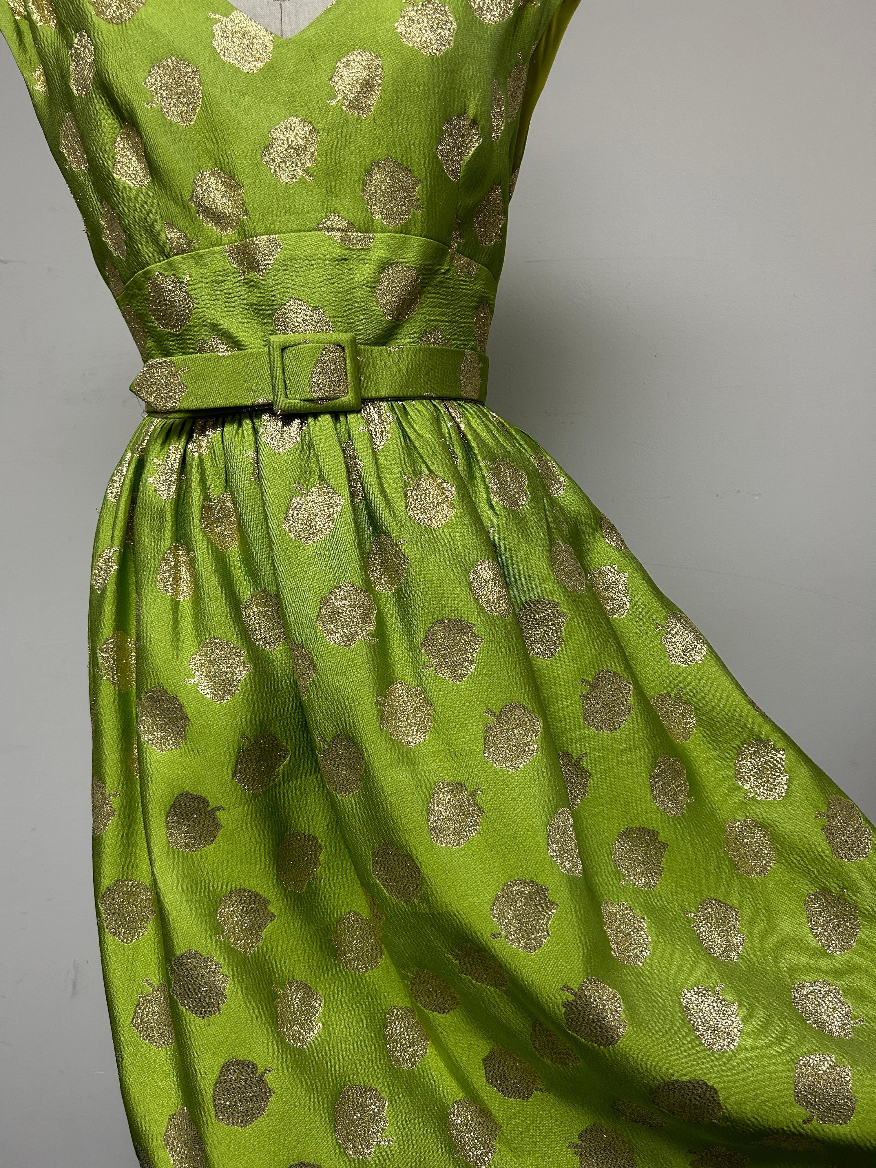 De las mujeres Vestido de fiesta brocado Chartreuse y dorado en venta