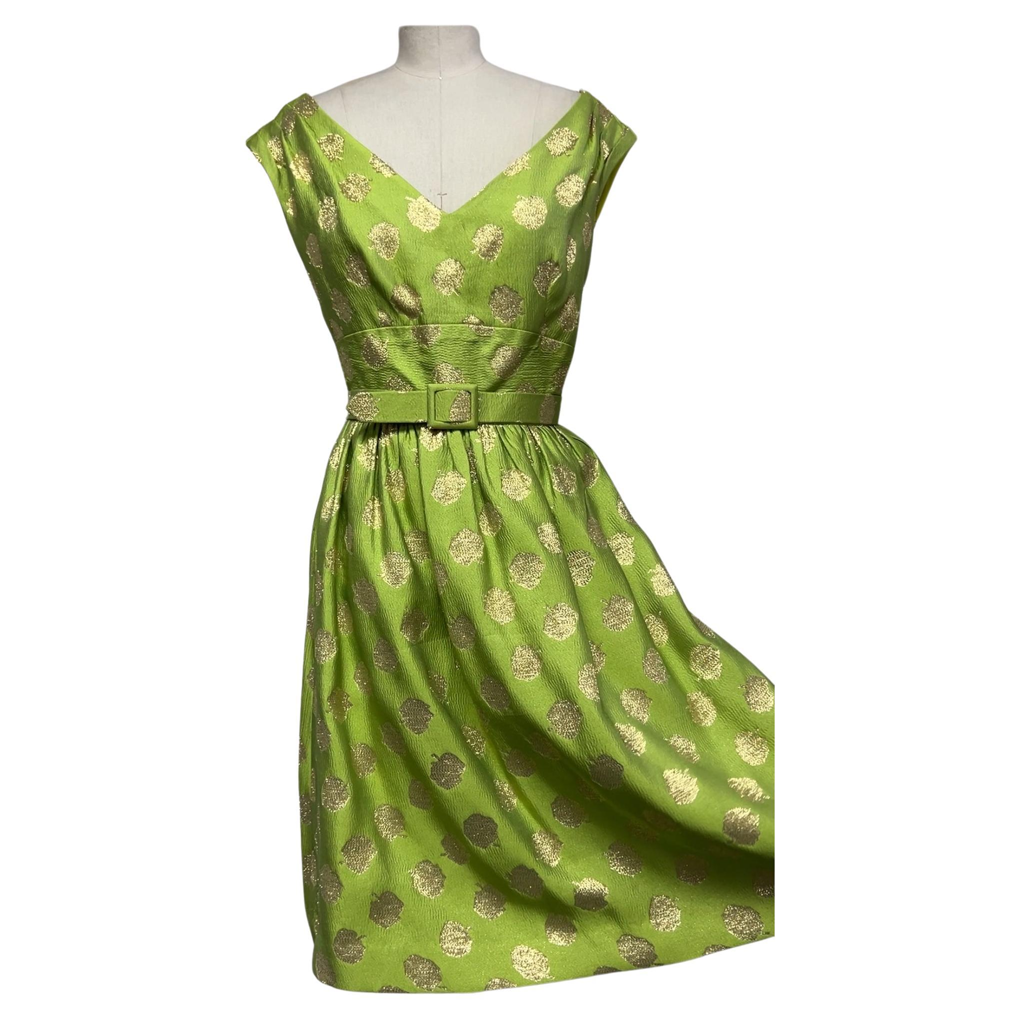 Vestido de fiesta brocado Chartreuse y dorado en venta