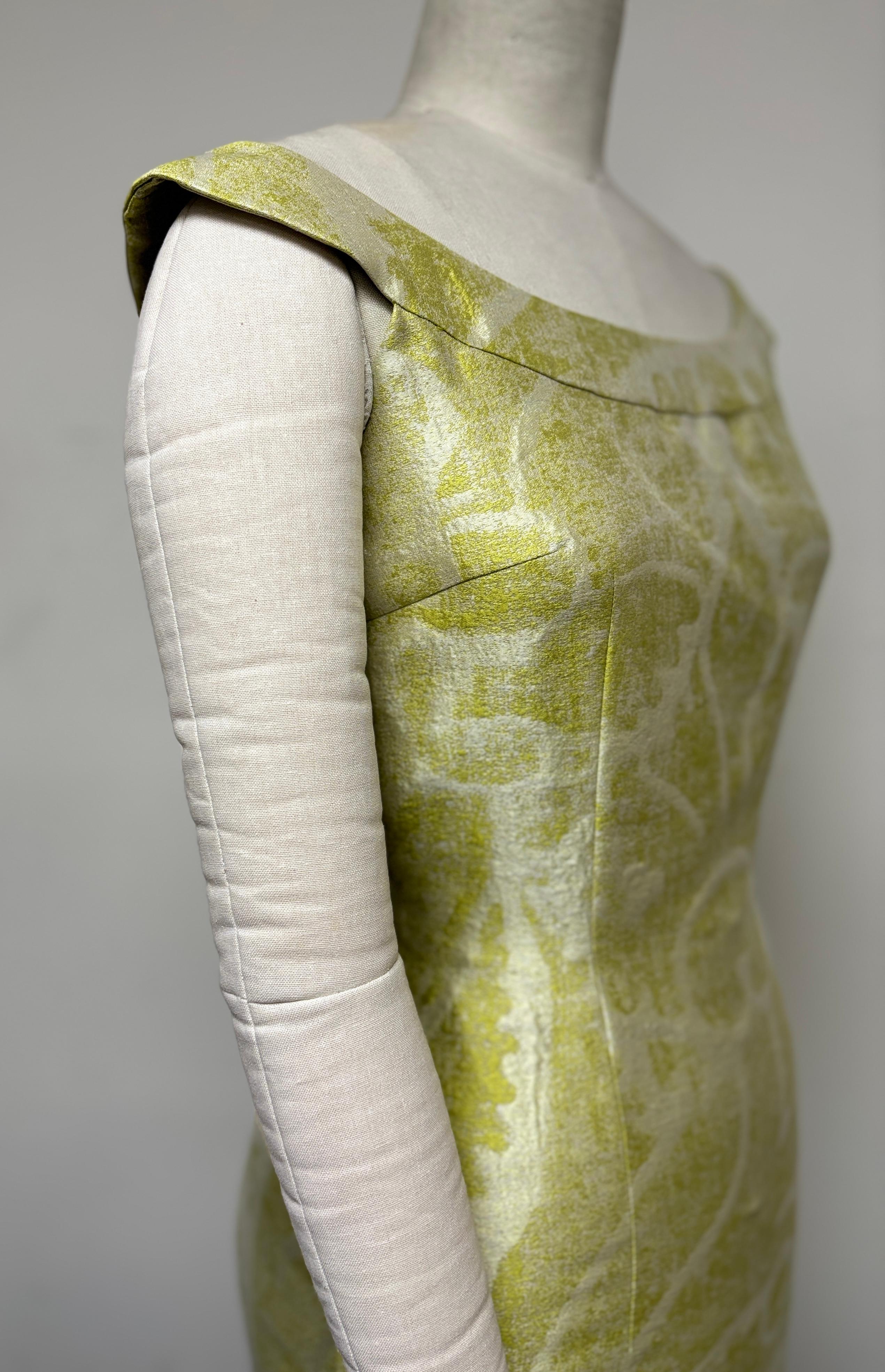 Chartreuse and Pearl Abstract Fleur de Lis  Blouson Back Slim Dress In Excellent Condition In Los Angeles, CA