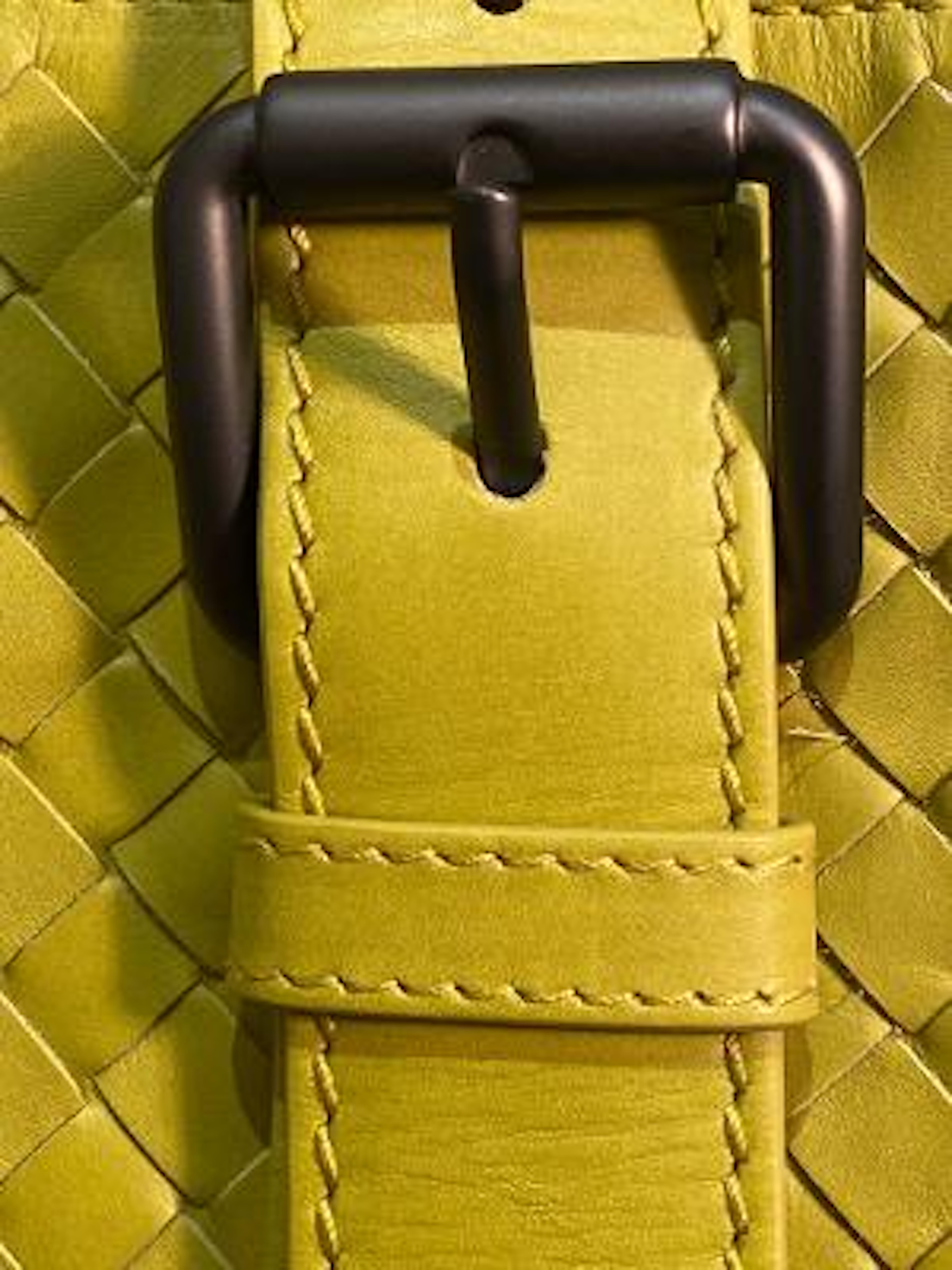  Chartreuse Green Bottega Veneta Intrecciato Woven Leather Very Large Tote Purse 1