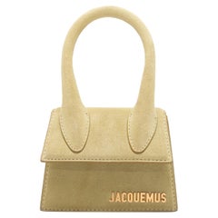 Chartreuse Jacquemus Mini-Umhängetasche aus Wildleder