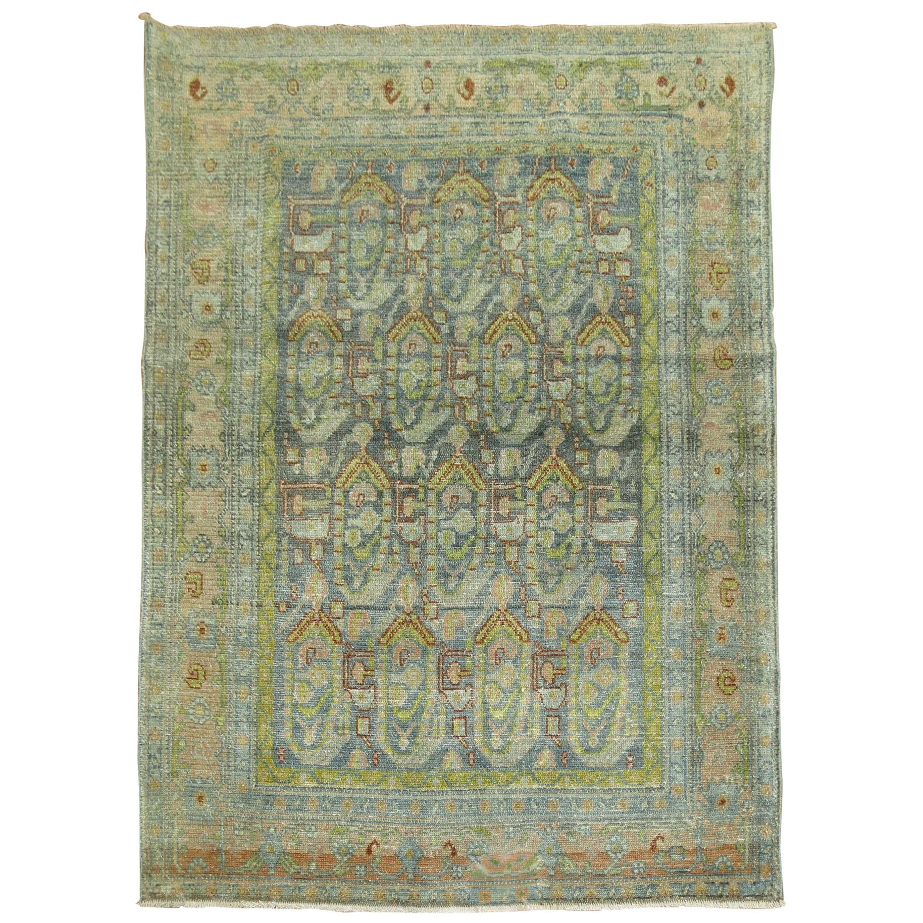 Chartruese Accent Persian Malayer Throw Paisley Motif Decorative Rug